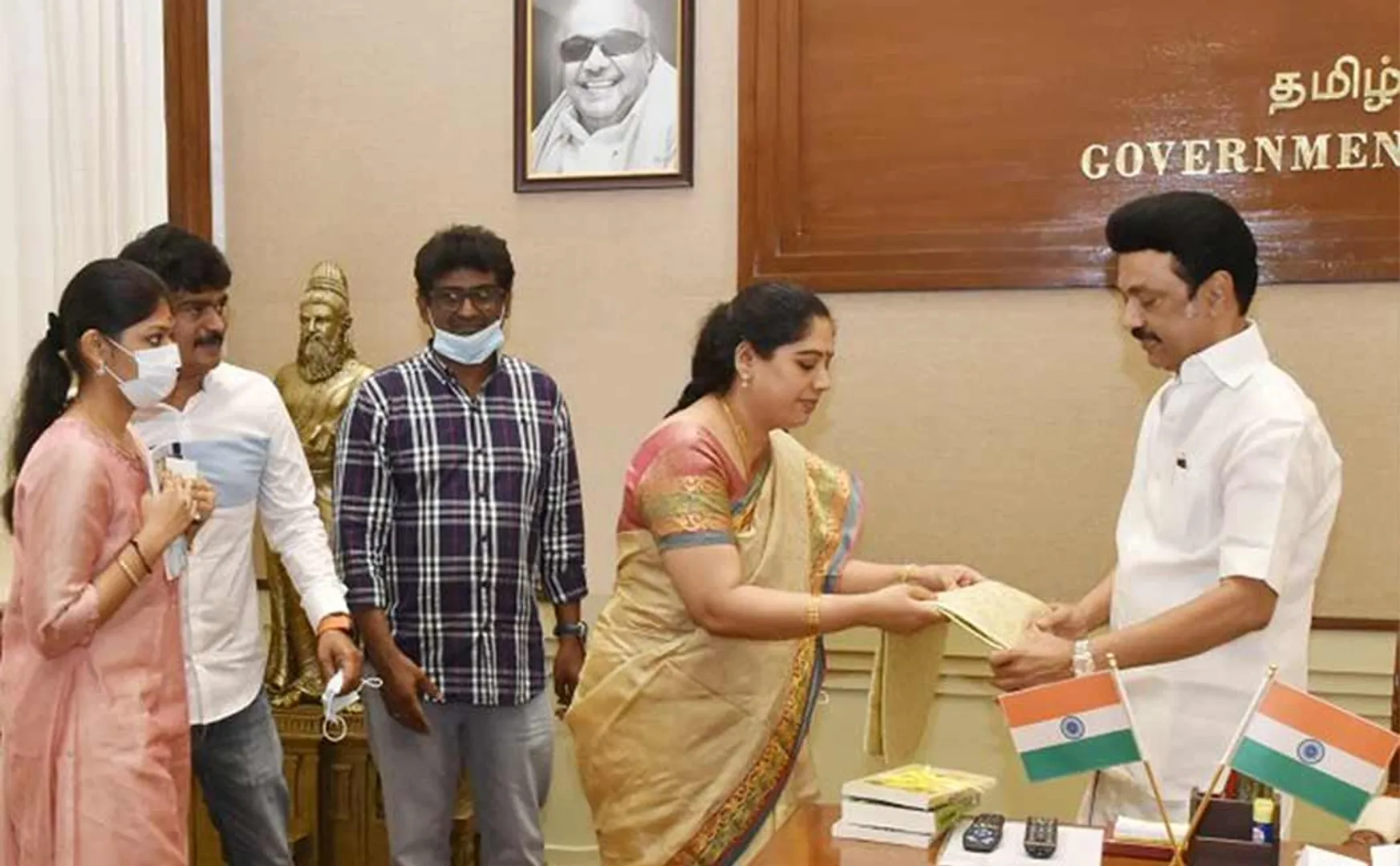 Vivek wife's request tn Chief Minister Stalin