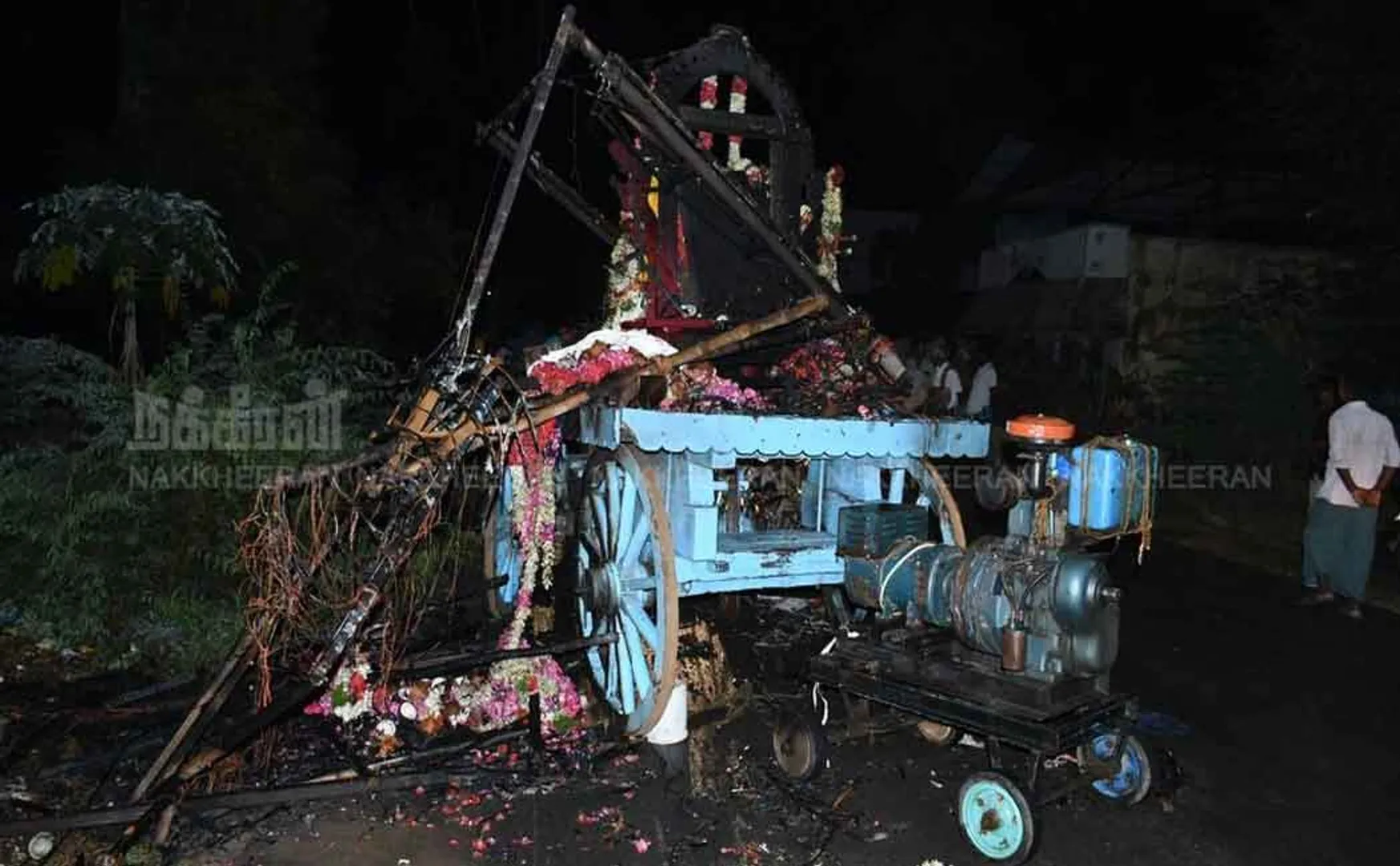 Tanjore appar temple festival 11 passed  away 15 injured 