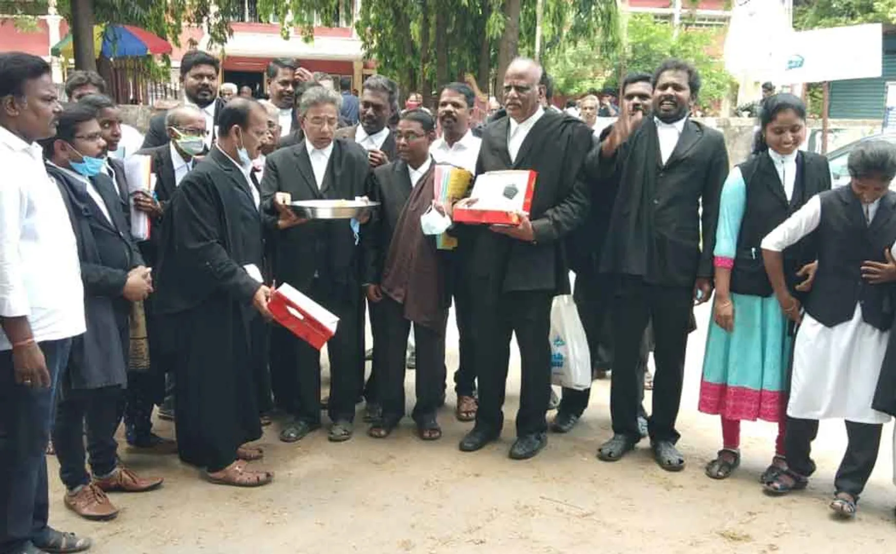 Lawyers thank Tamil Nadu Chief Minister!