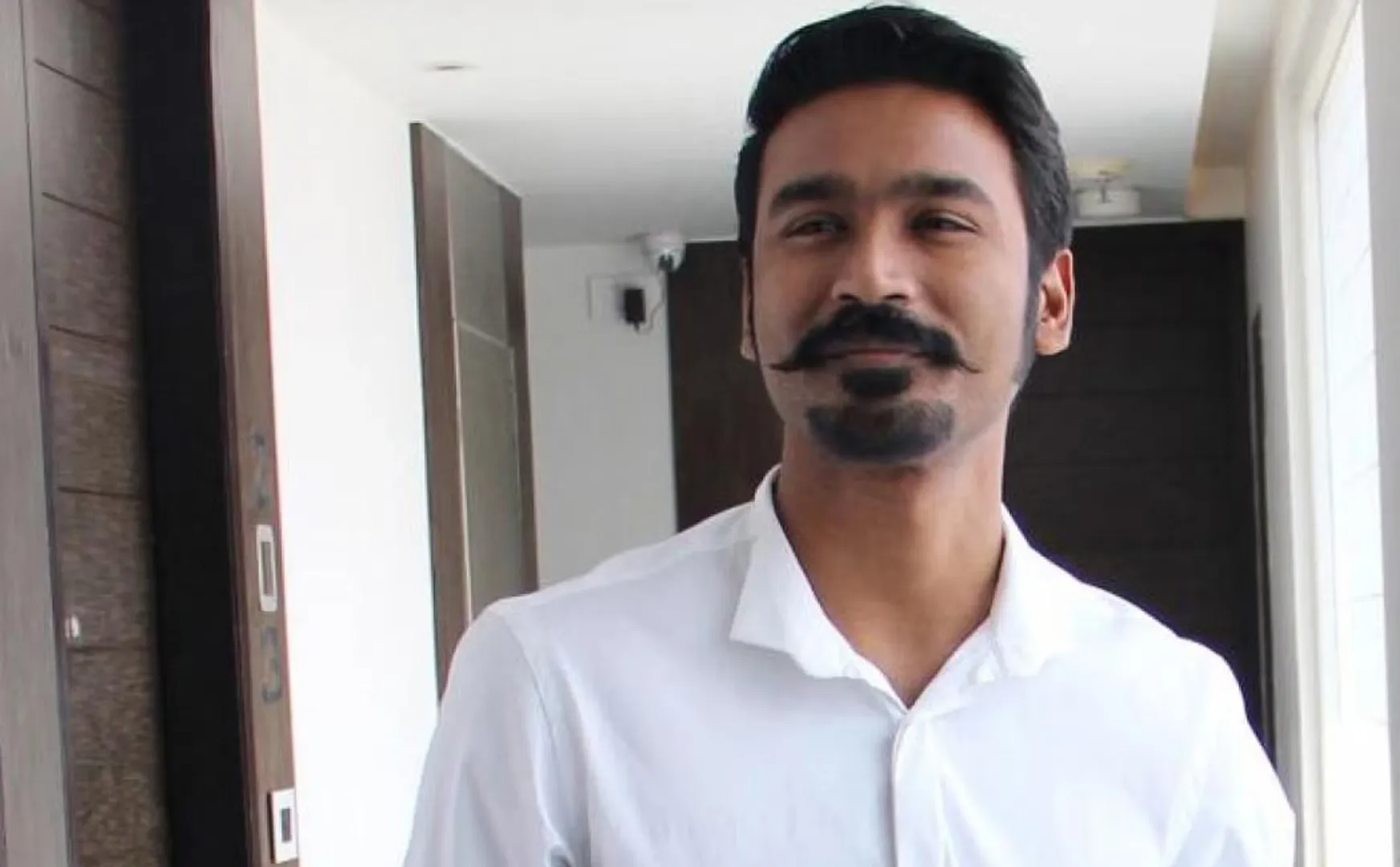 dhanush movie director entry in bollywood industry