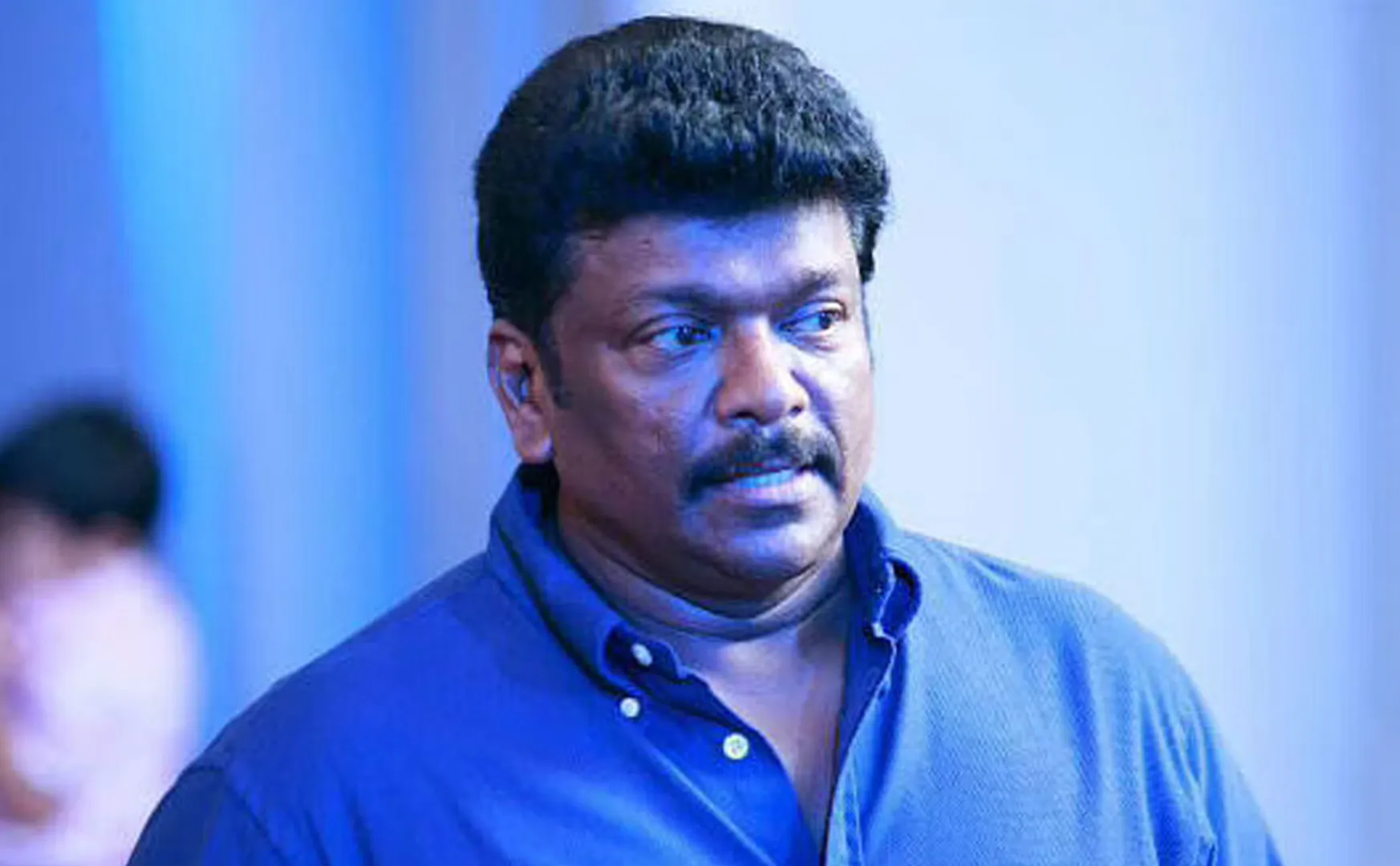 parthiban tweet about mike controversy 