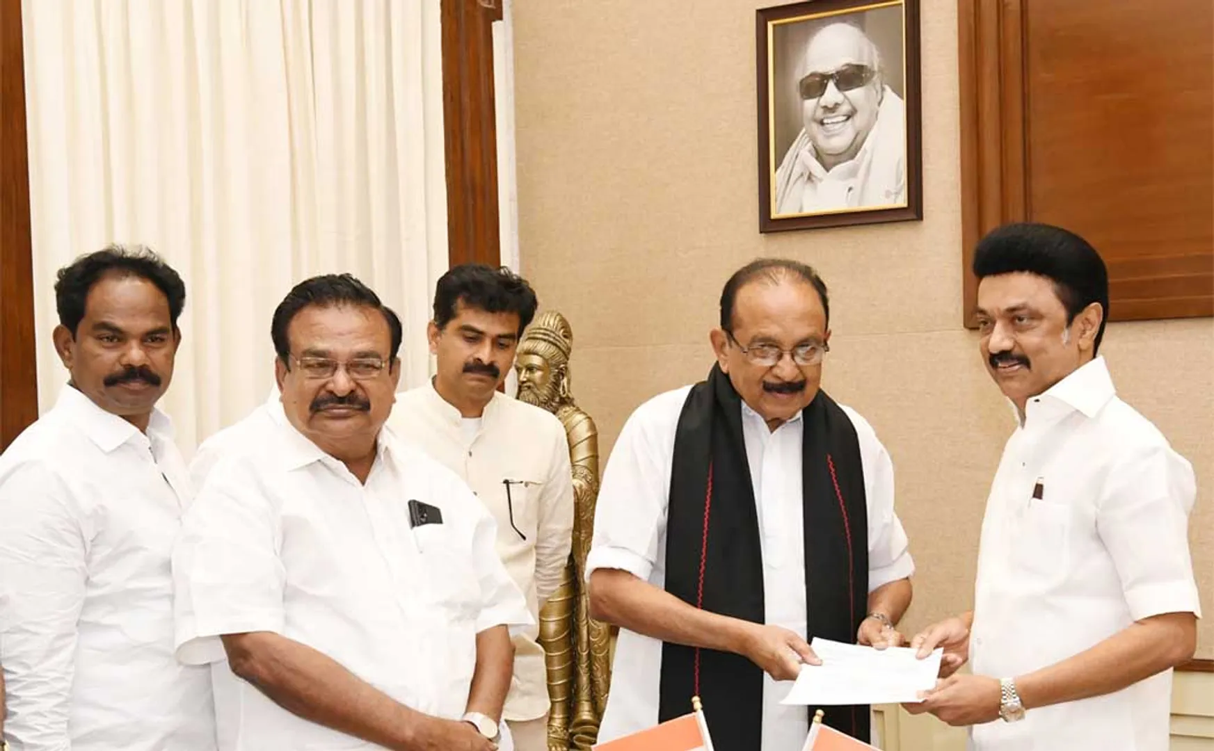 Vaiko MP who met the Chief Minister in person and provided funds!