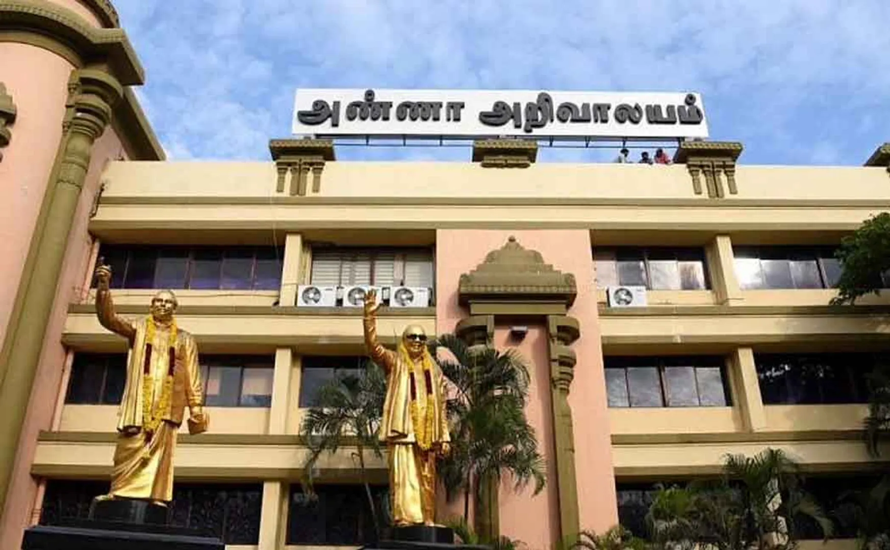 Assistance to the people of Sri Lanka; The DMK MPs,  offers a monthly salary. !