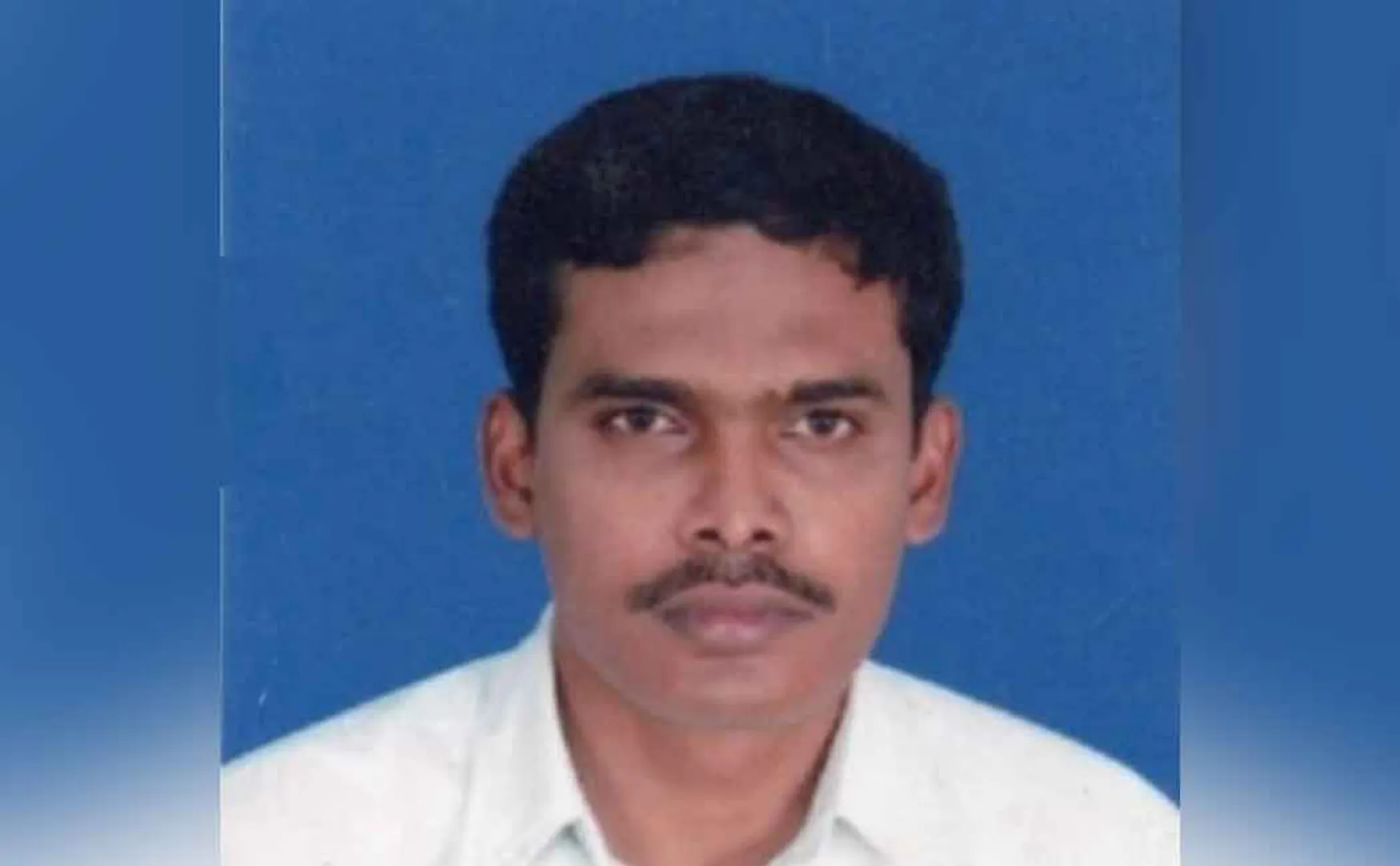 The son passed away in front of police 