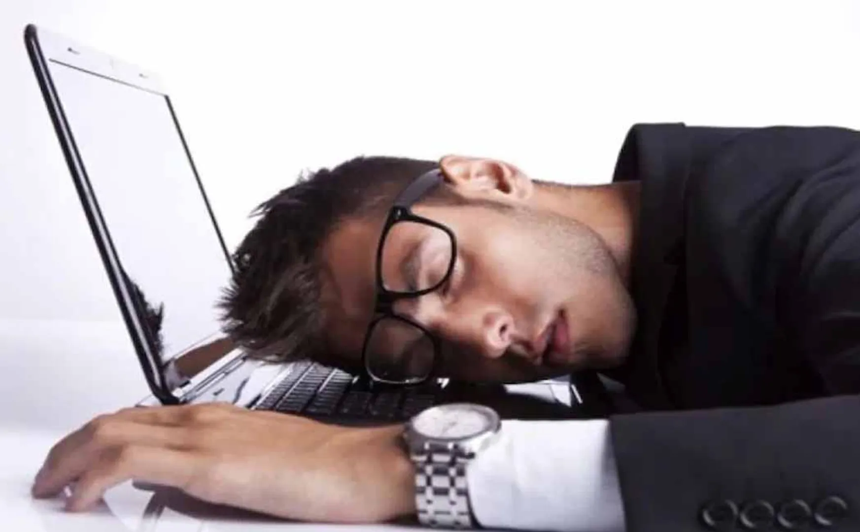 Employees allowed to sleep 30 minutes daily .... Announced by the famous company!