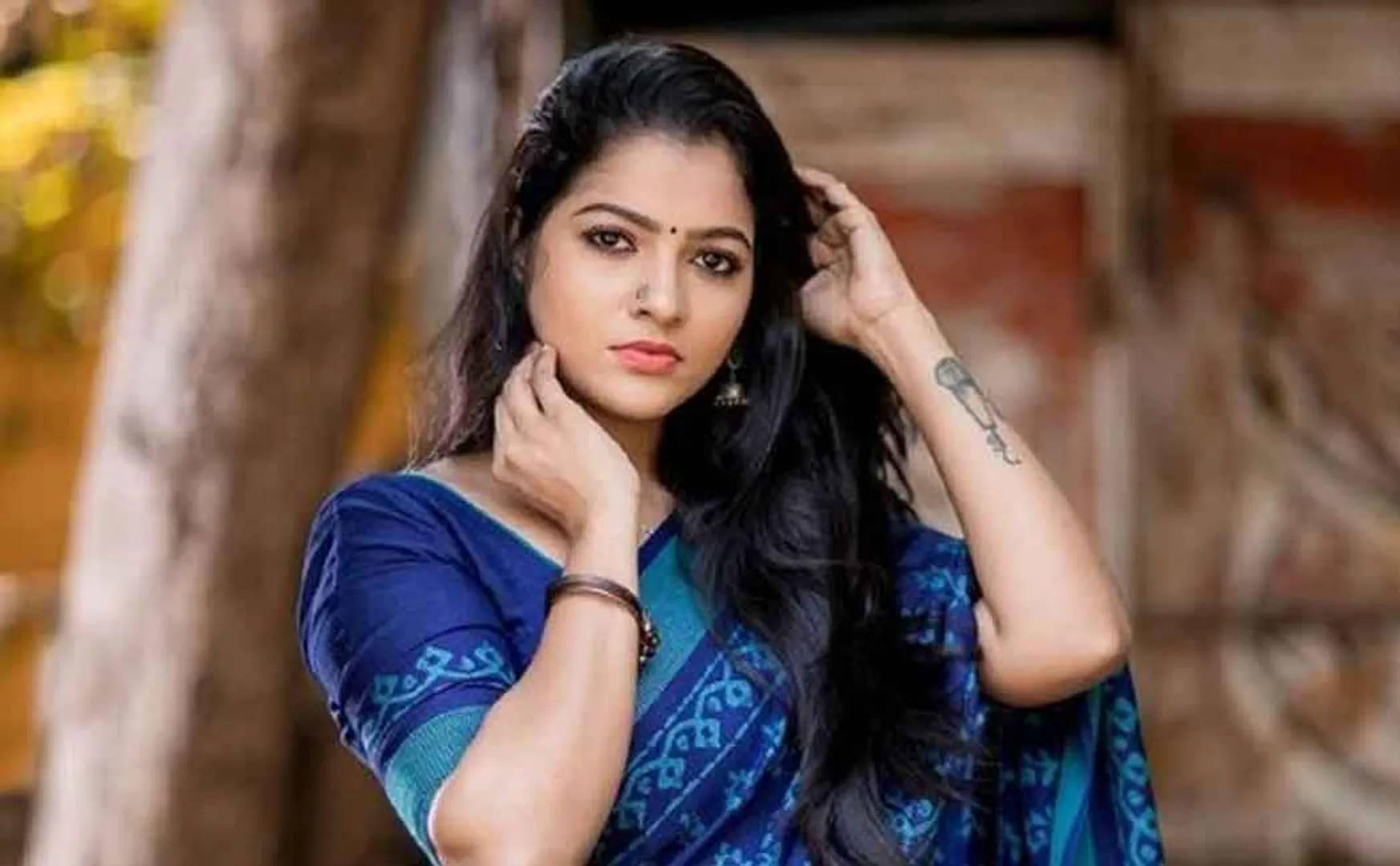 Serial actress chithra case Hemanth complaint in police commissioner 