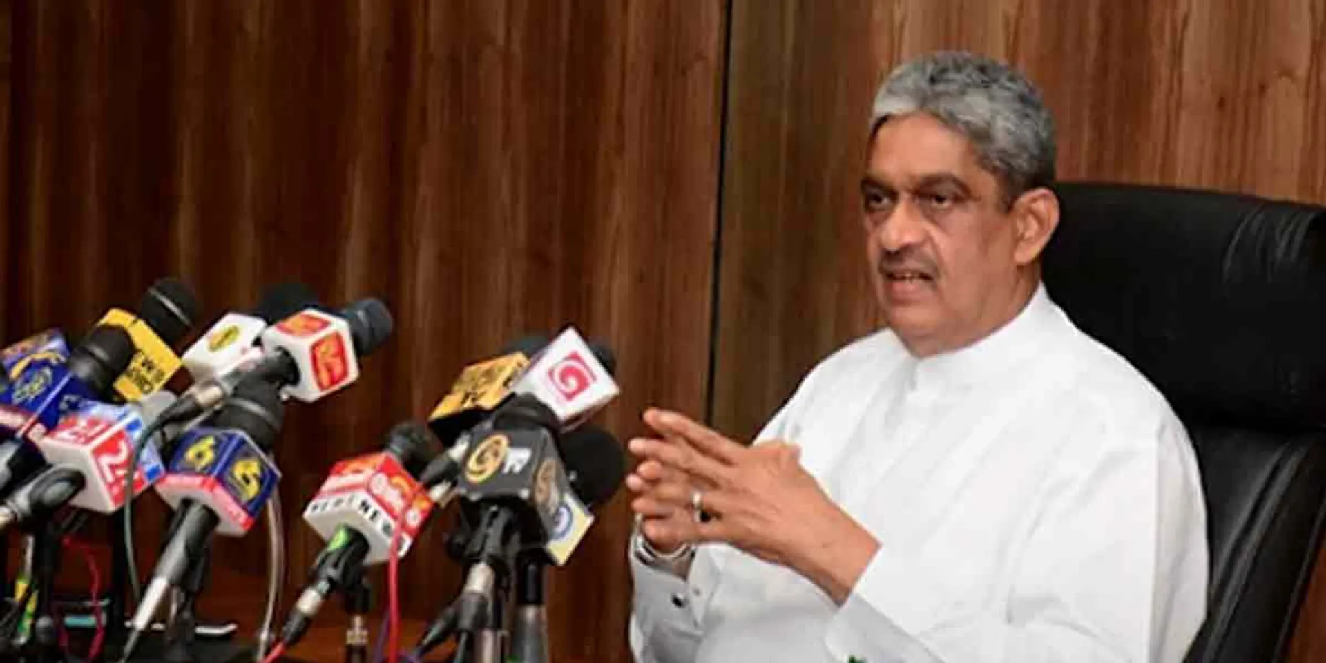  New Prime Minister of Sri Lanka; Fonseka invited!