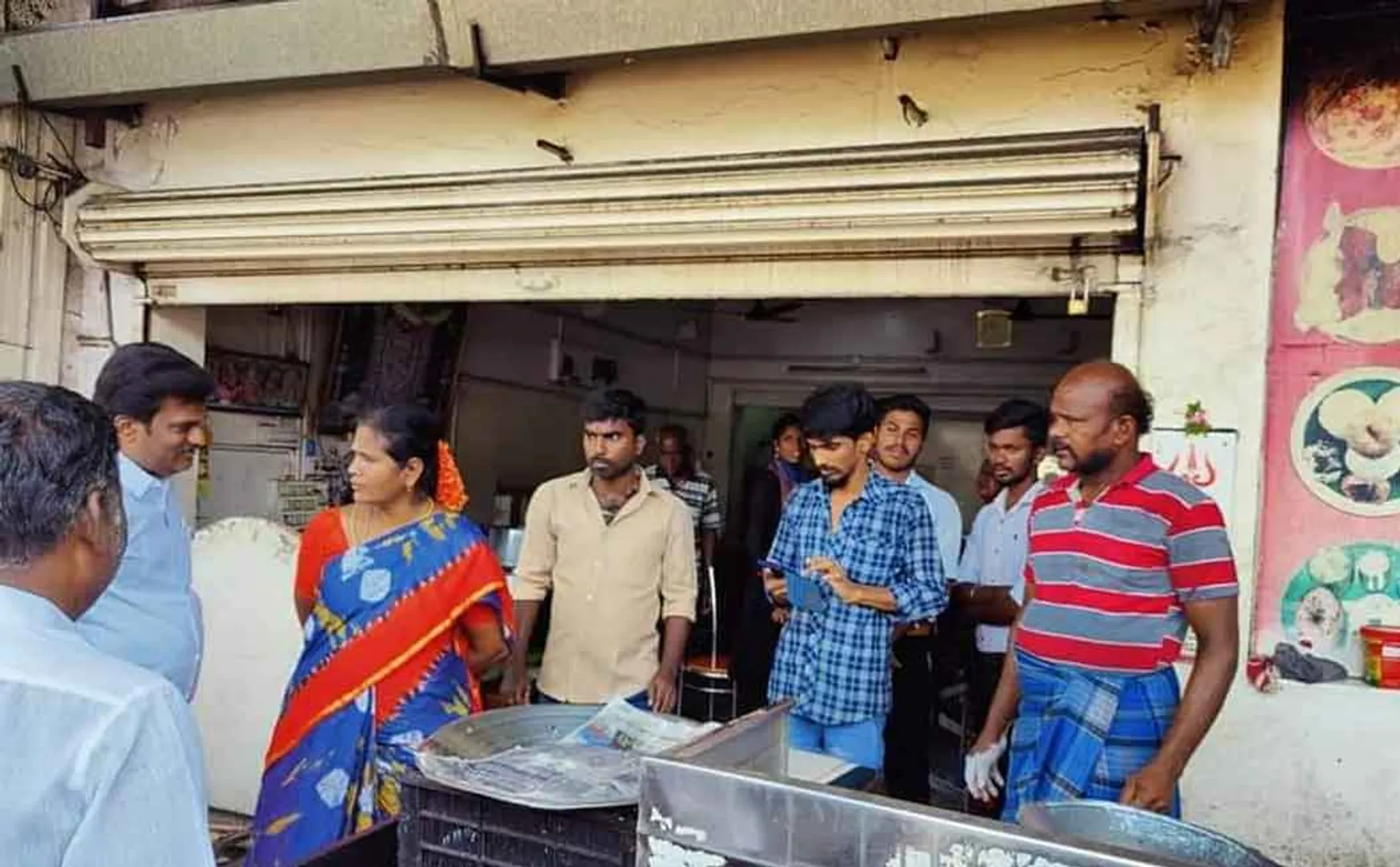 The mayor who made a surprise inspection of the corporation area!
