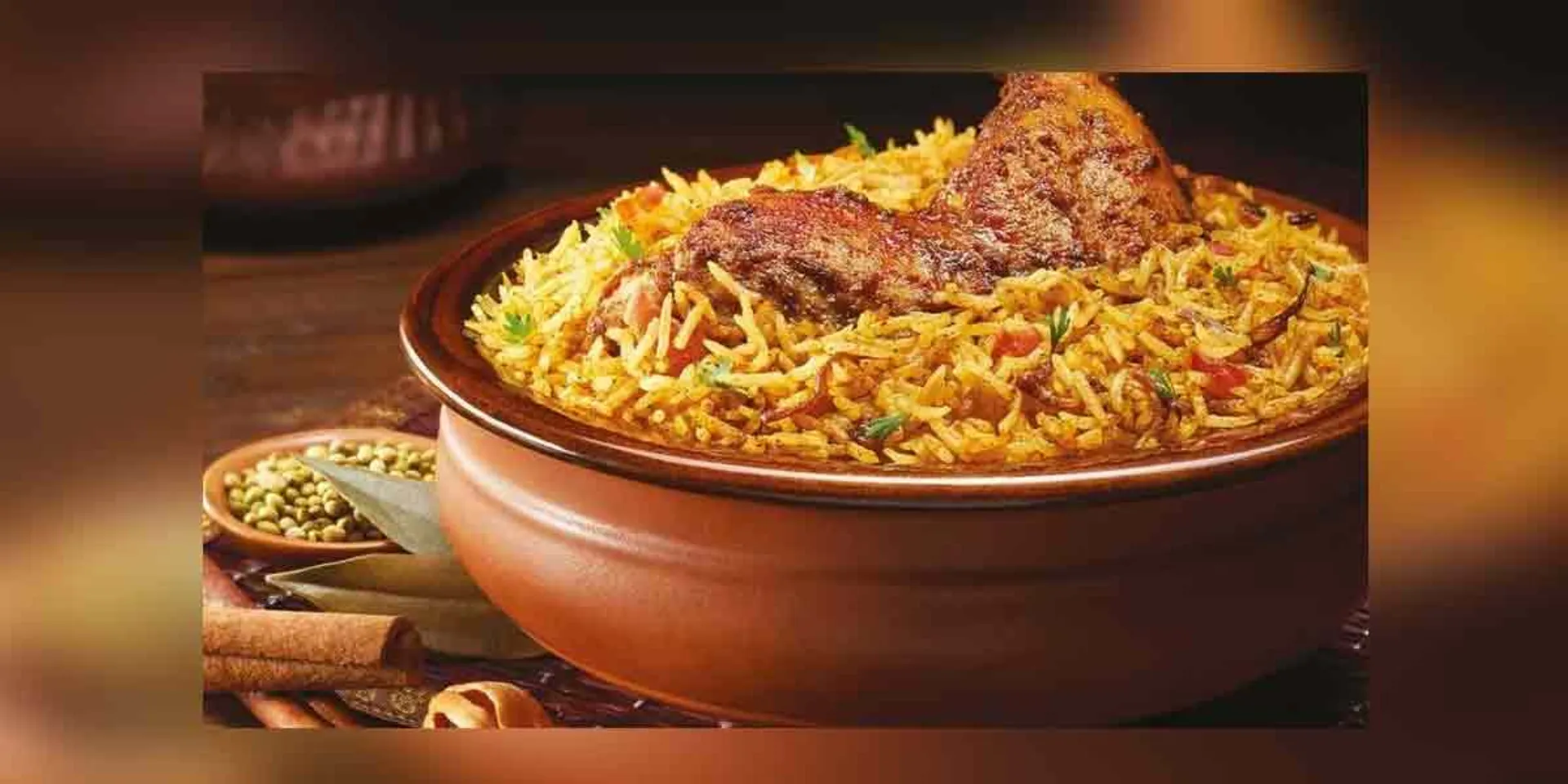  Two people who ate biryani fell ill ... Complain to the police about the hotel!