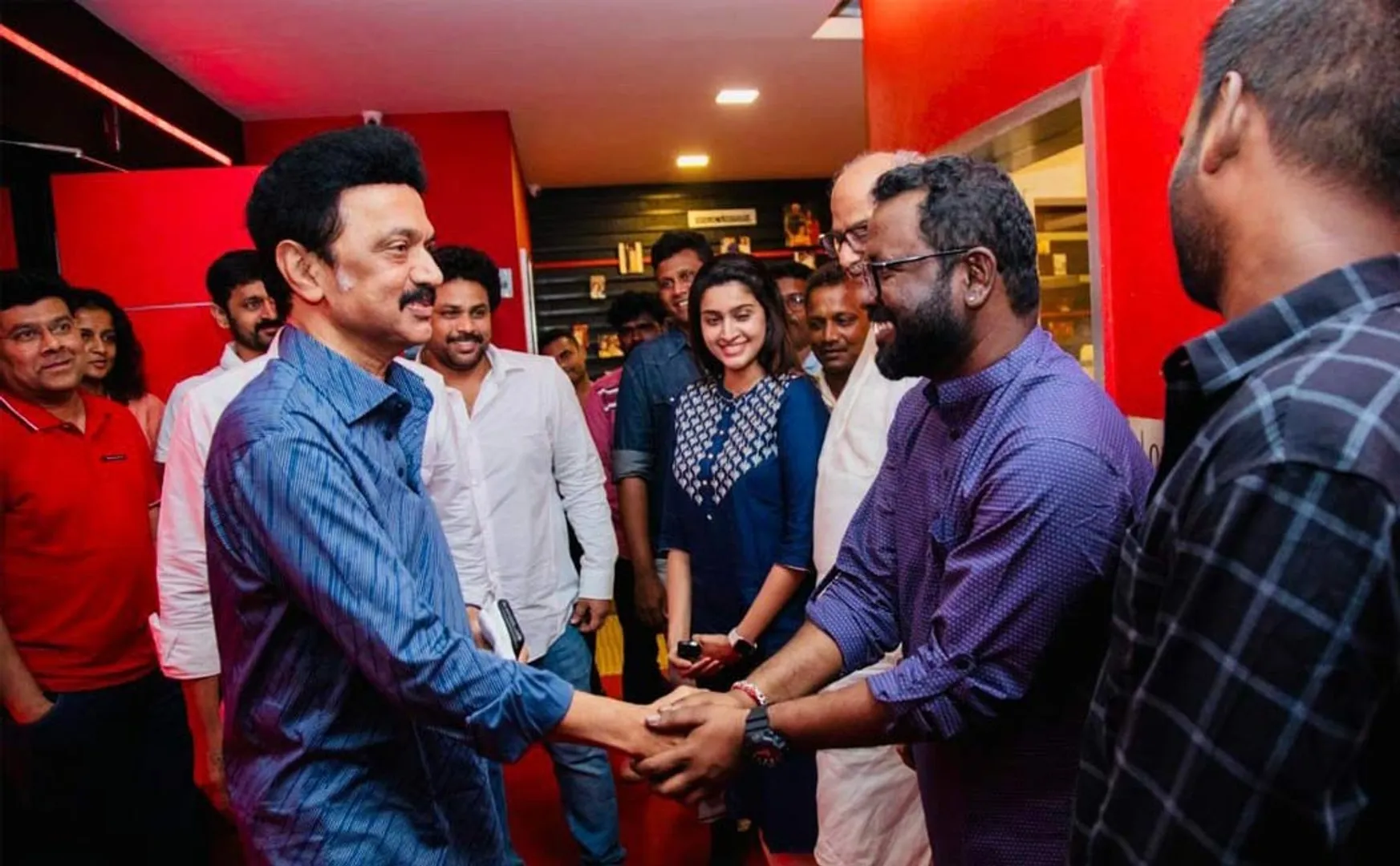 cm stalin praised nenjuku needhi movie 