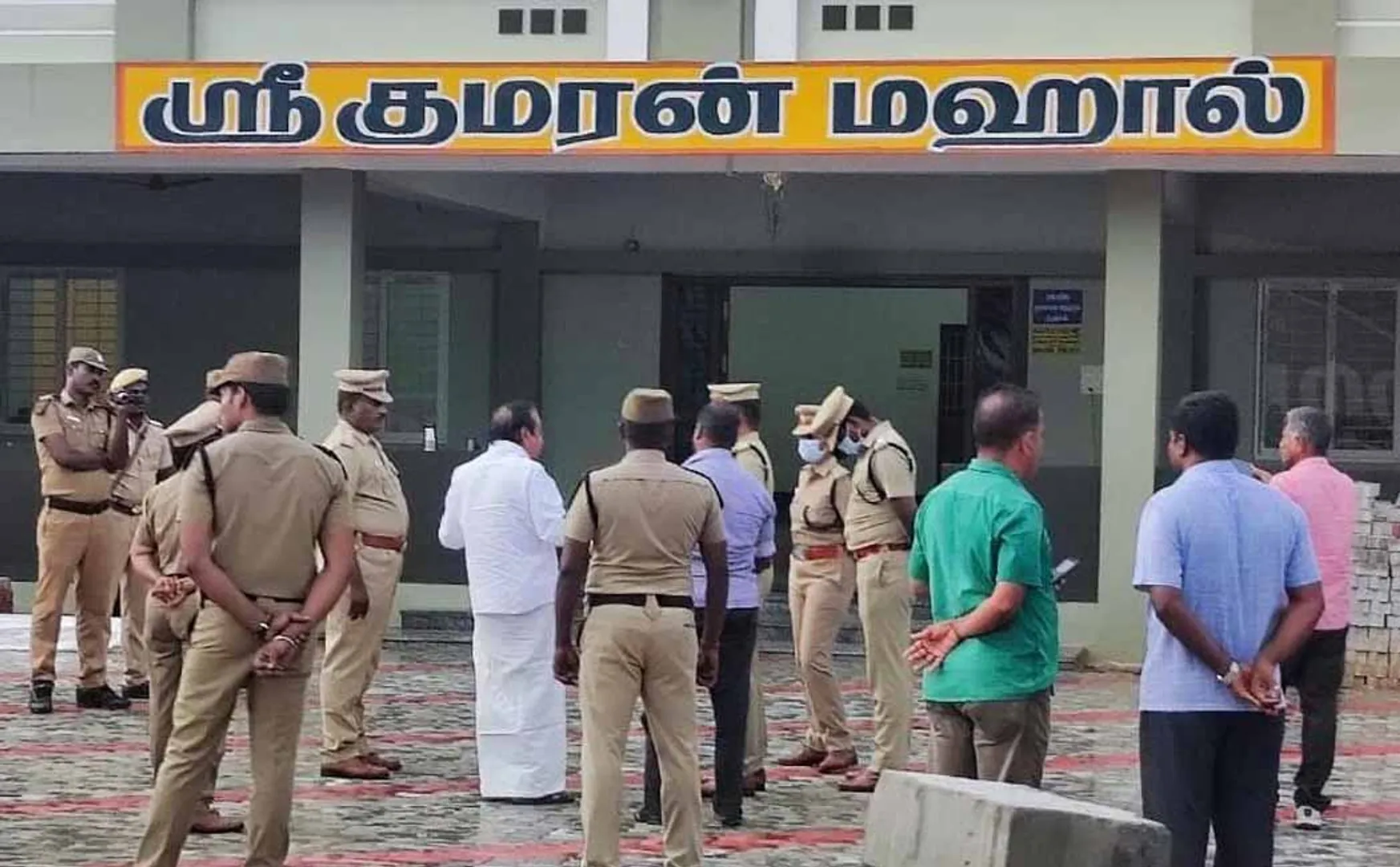 BJP LEADER HRAJA PRESSMEET AT DINDIGUL 