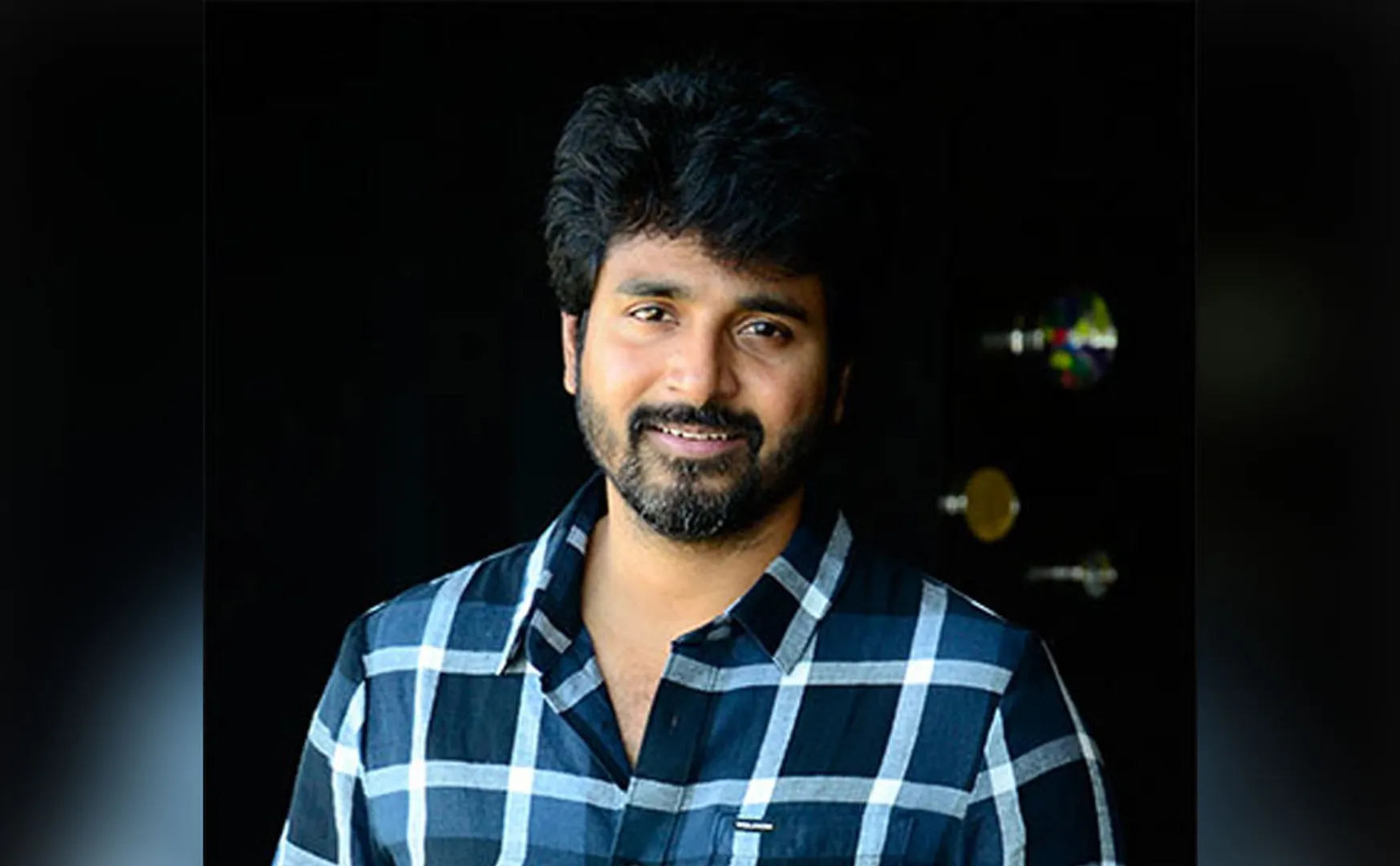 Sivakarthikeyan 'Don' film crew celebrating the movie success