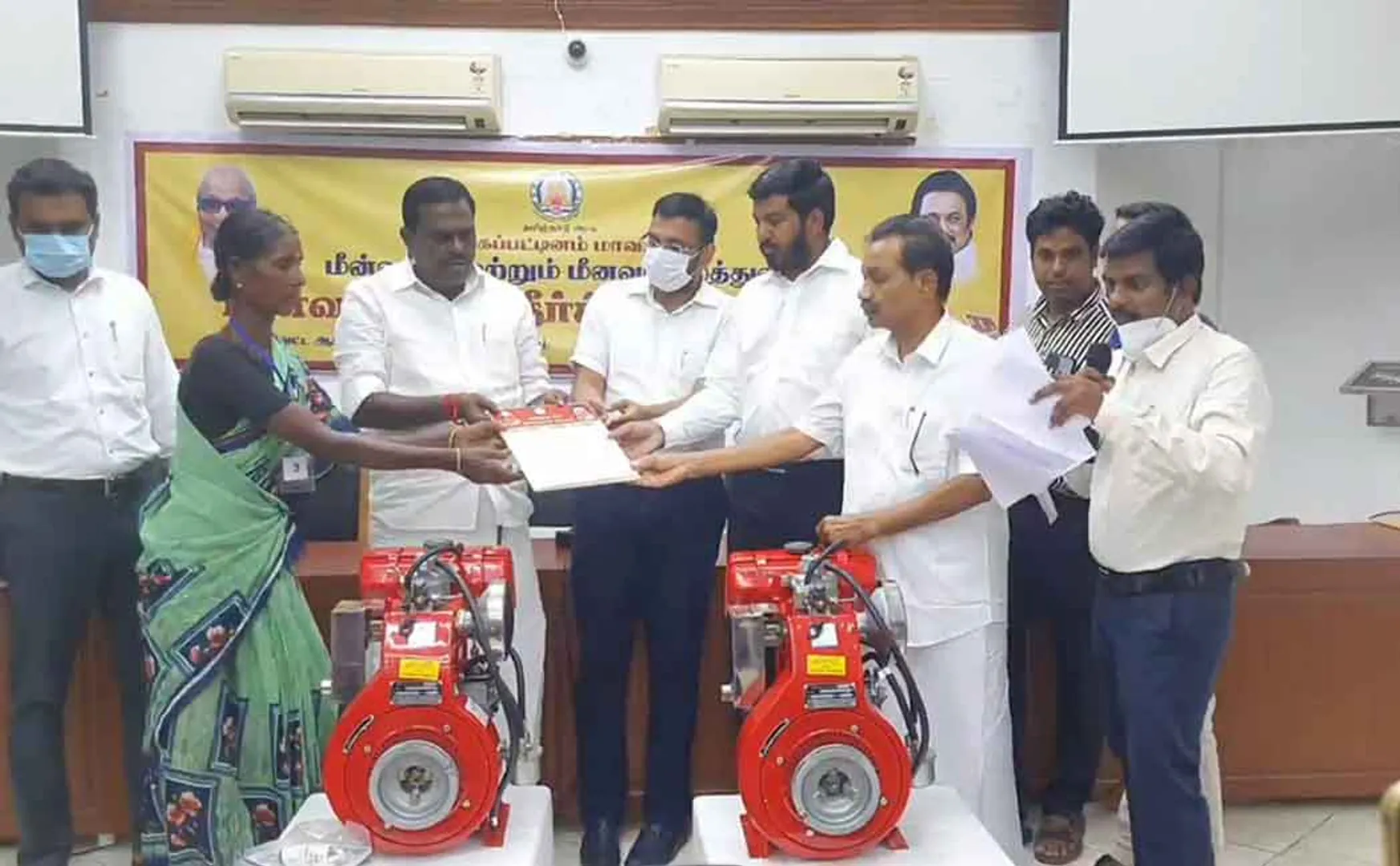 Central and state governments should provide full protection to fishermen;  fishermen demand