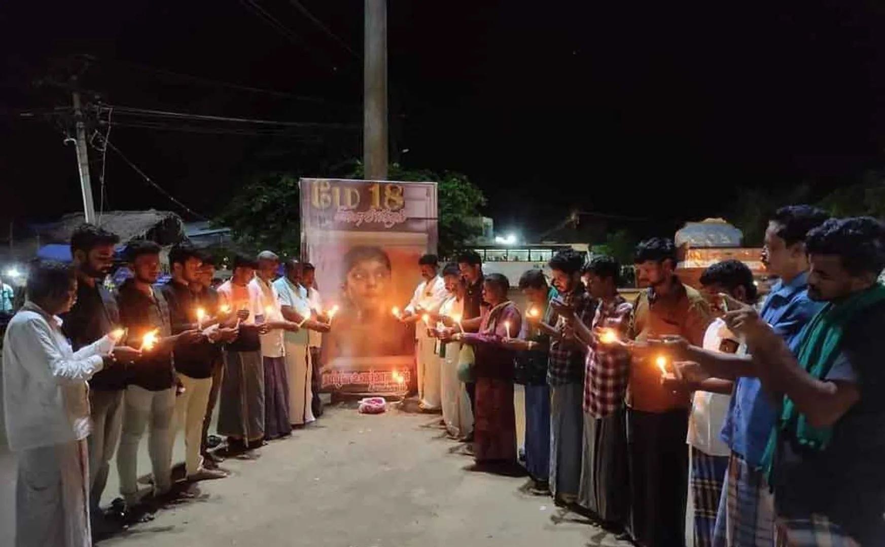 People pays homage to srilankan tamilians 