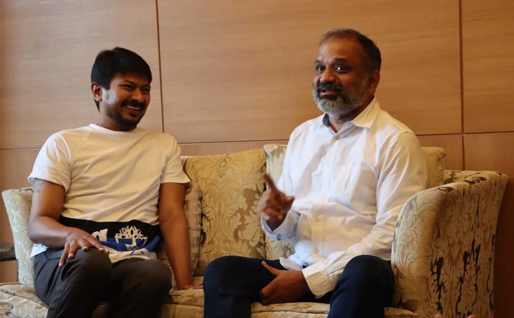 Perarivalan meets Udayanithi Stalin!
