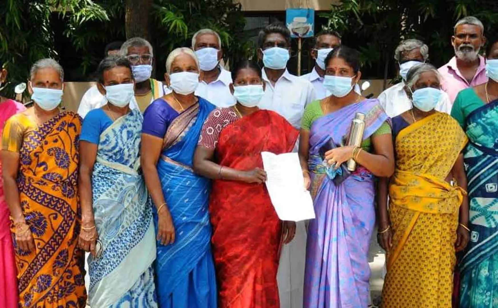 The public who petitioned the Collector's Office
