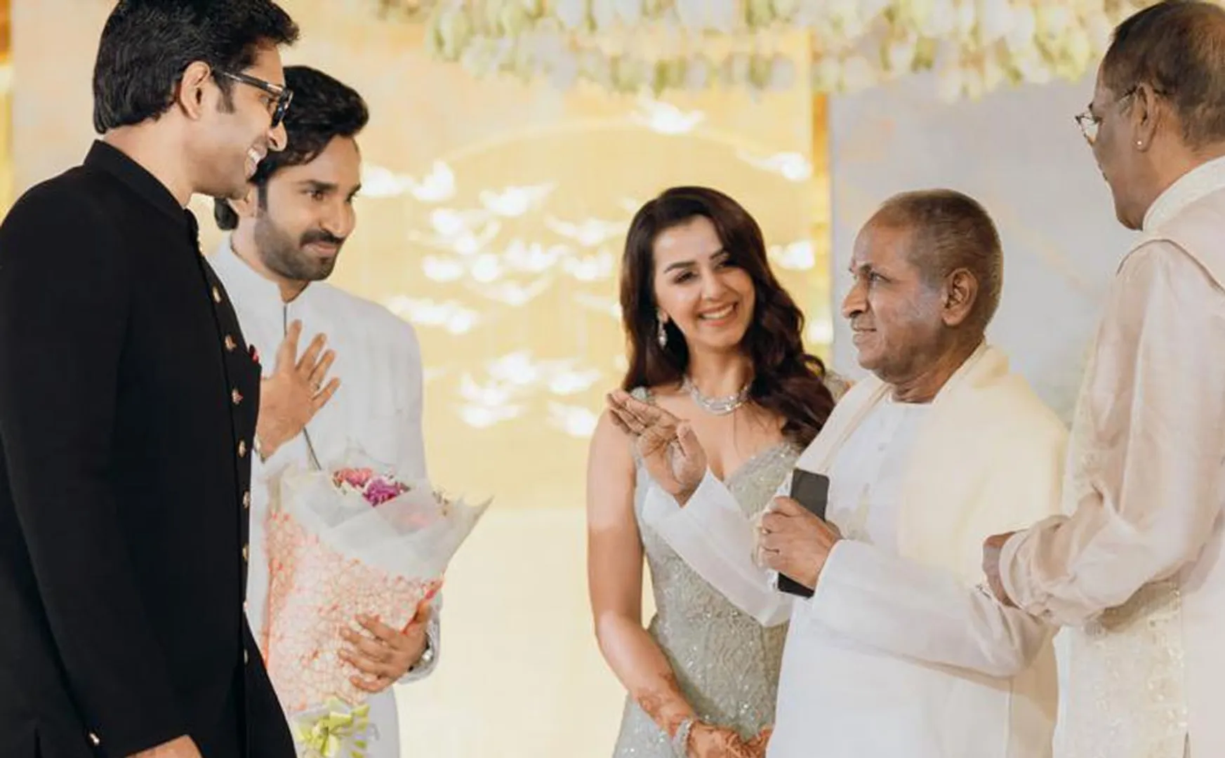 aadhi nikki galrani reception stills goes viral