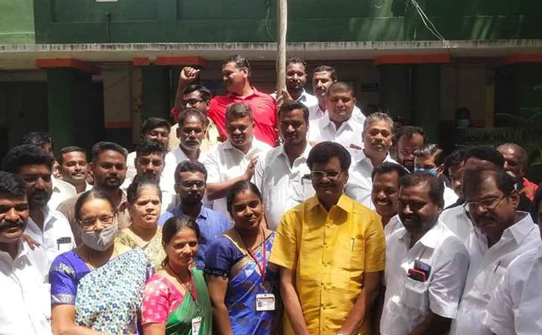 DMK won union chairmanship at the initiative of MLA!