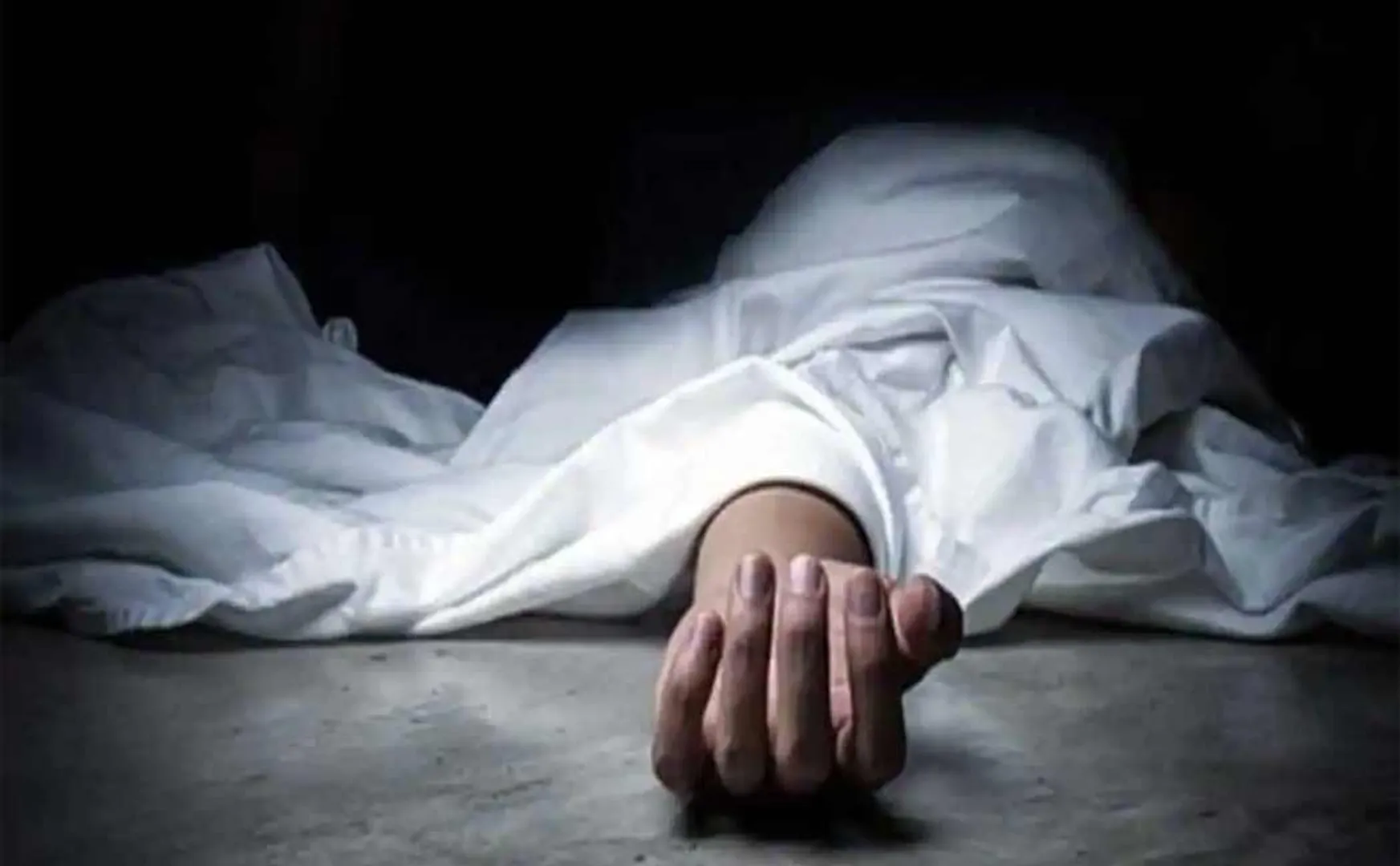 pollachi woman  fell down from government bus was passed away