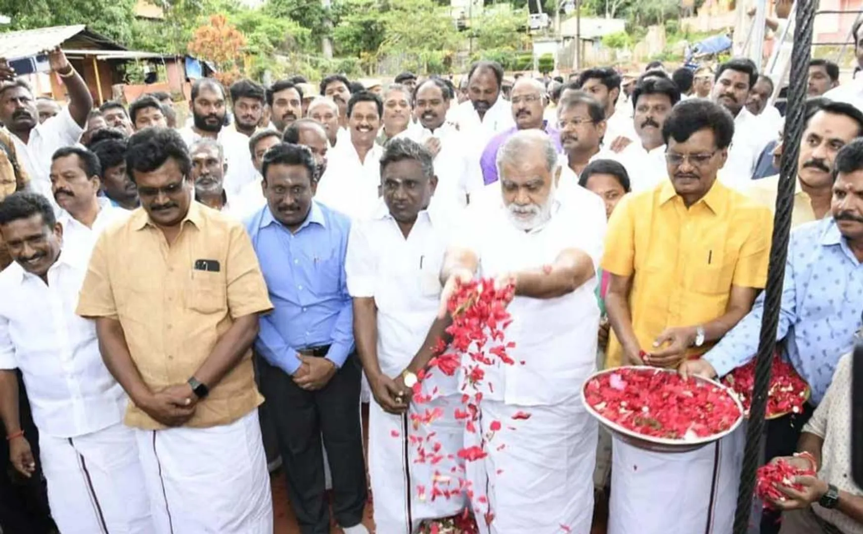 minister i periyasamy opended mullai periyar dam