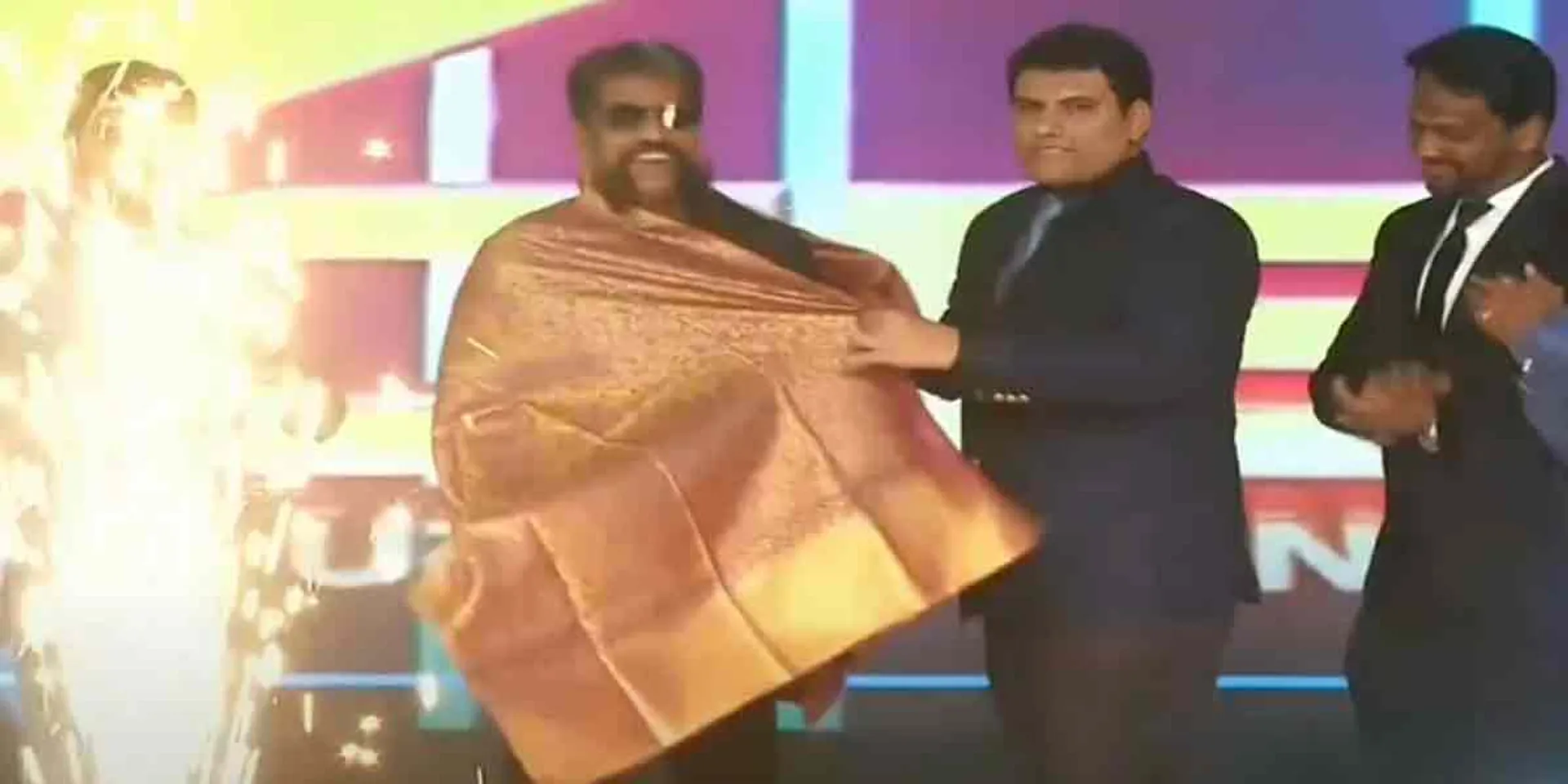 Sidai Awards 2022 ... Award for Nakkiran Teacher!
