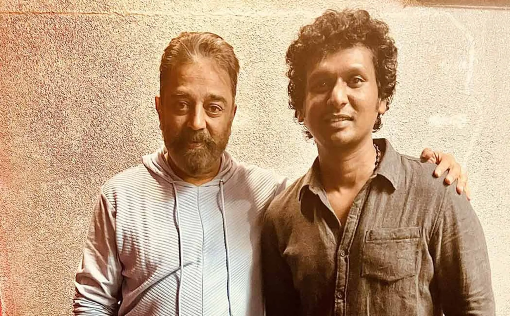 KamalHaasan Gifts Lexus Car Lokesh Kanagaraj 