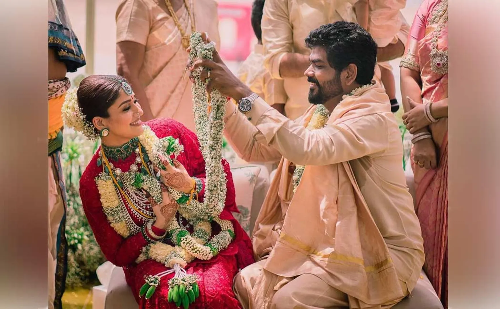 nayanthara vignesh shivan wedding photo goes viral 