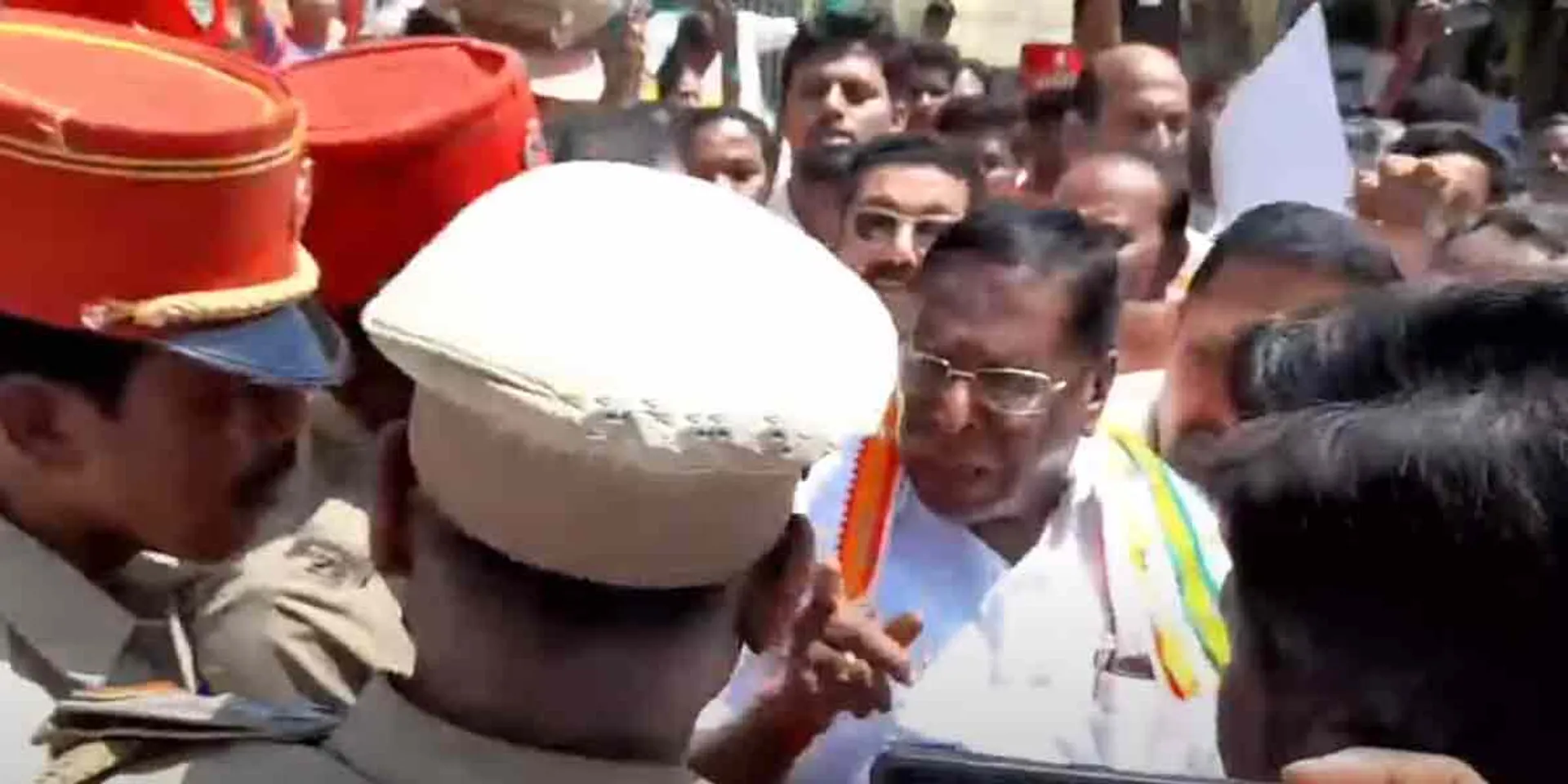  Rangasamy warns police