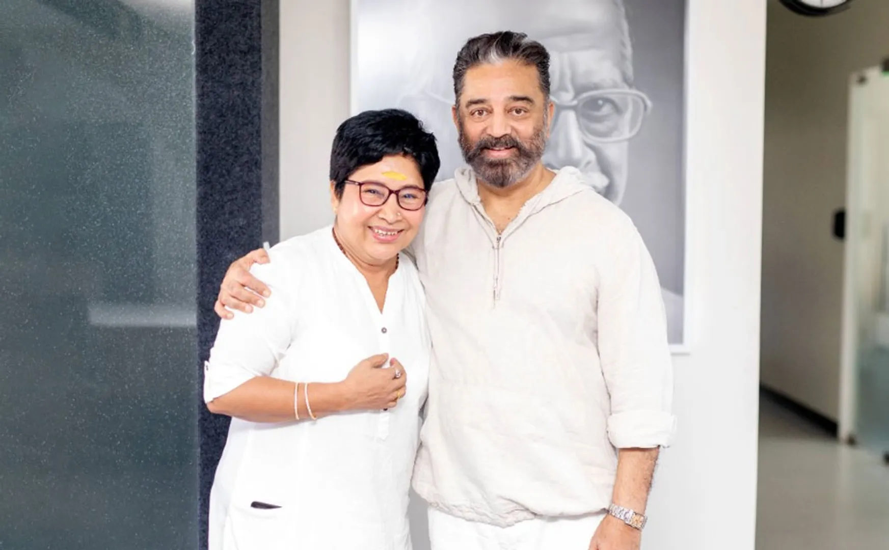 kamalhaasan praises kovai sarala