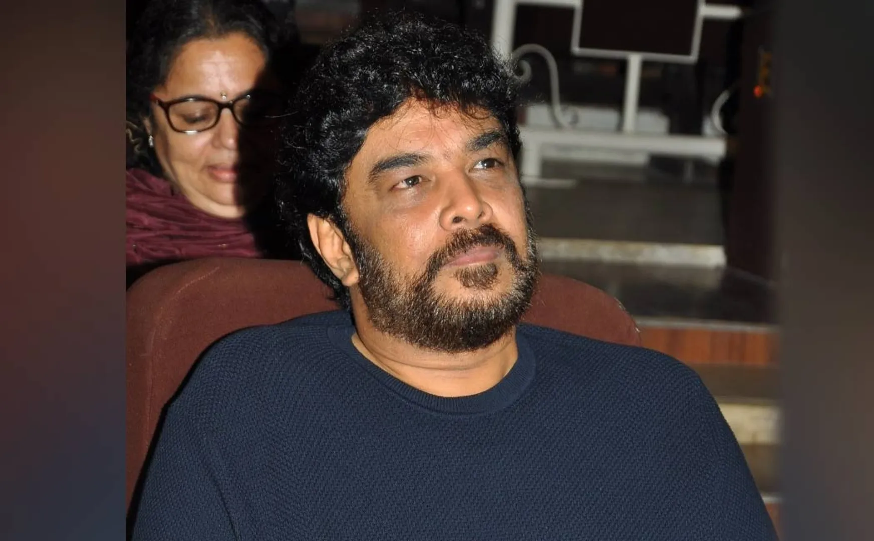 sundar c talk about veetla vishesham movie