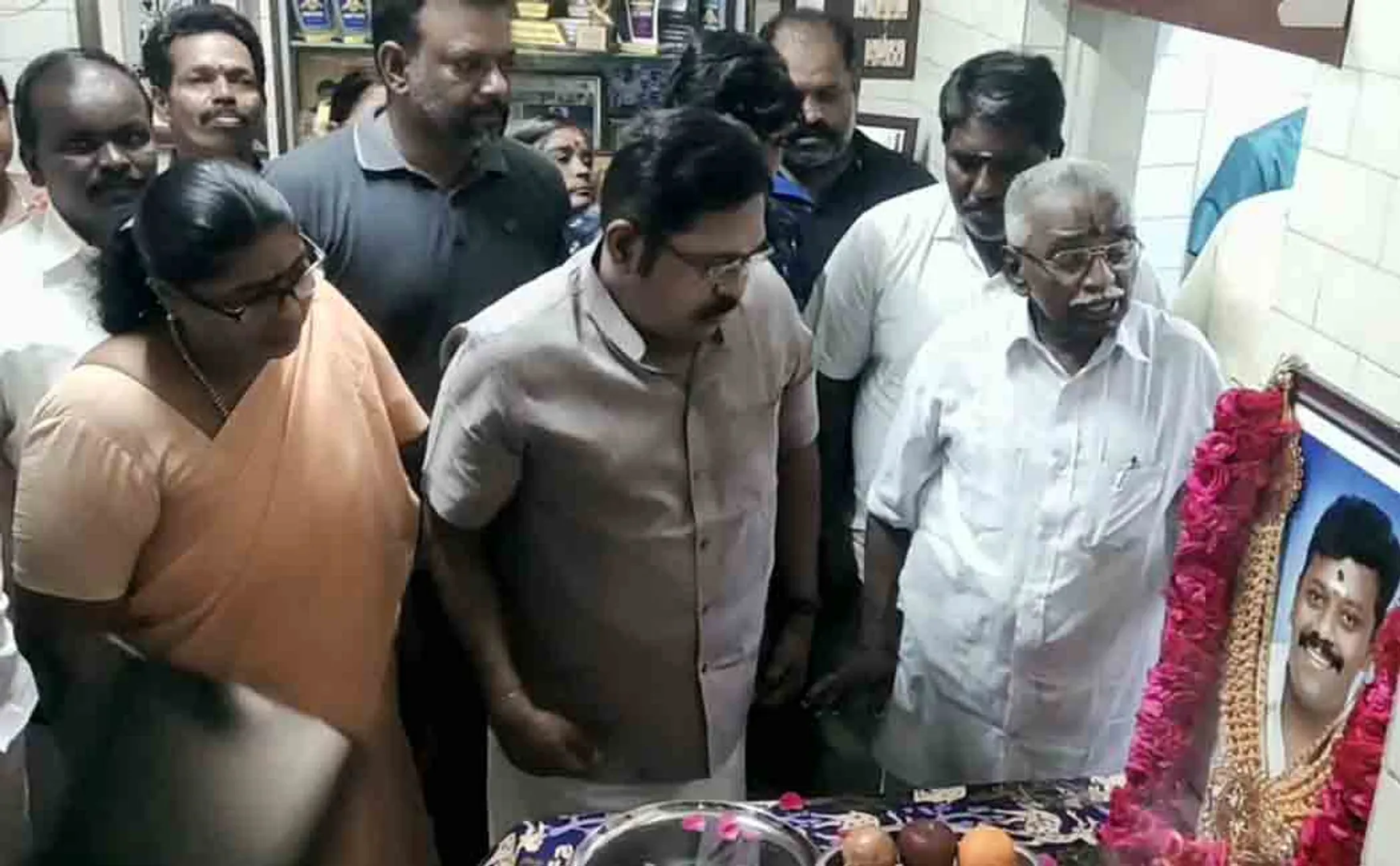 TTV Dinakaran comment about admk 