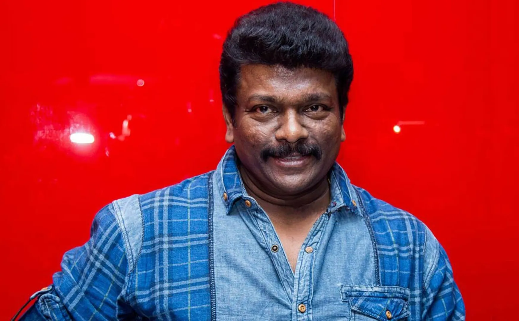 Iravin Nizhal Kannethir Lyrical Video release