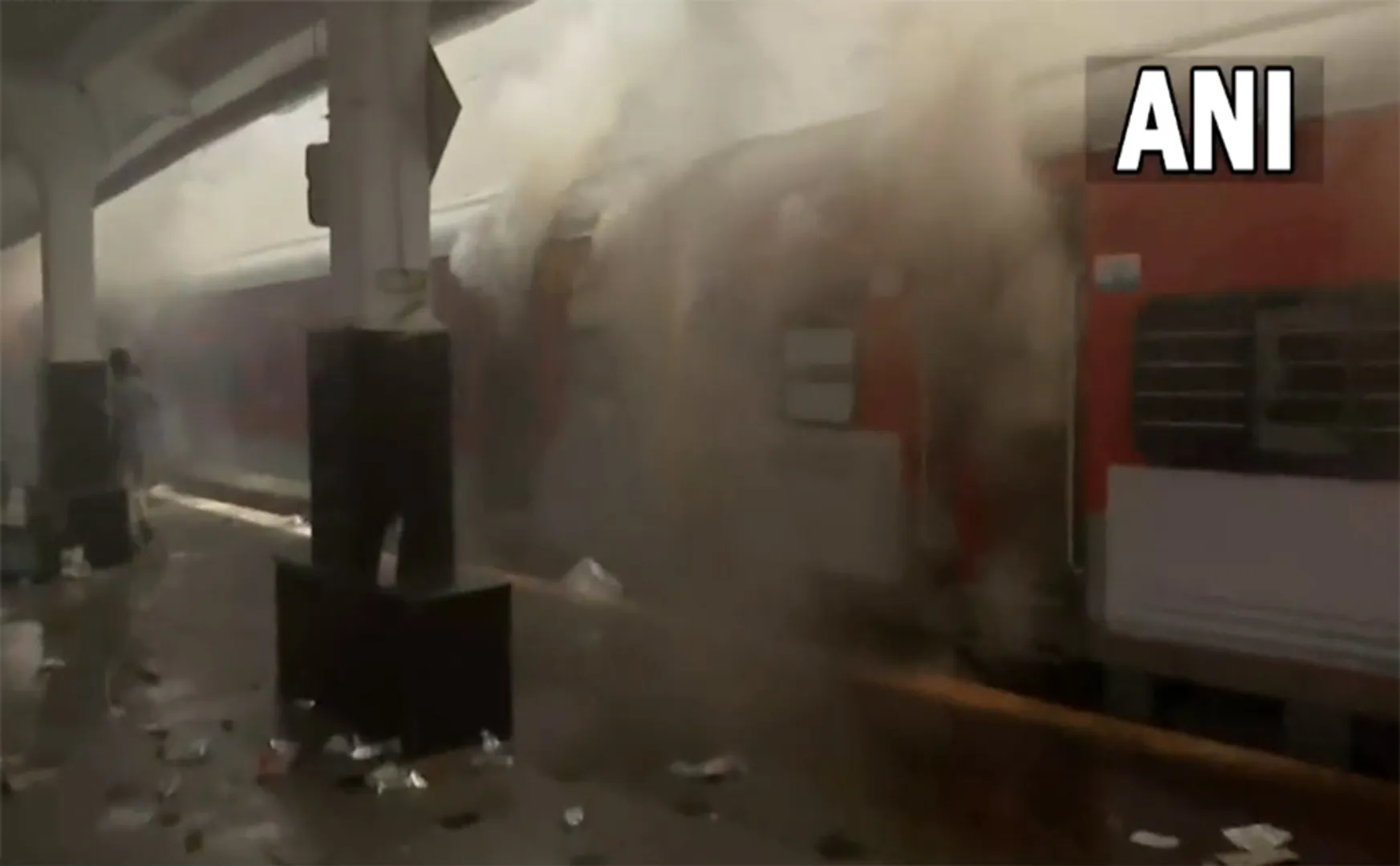 agnipath scheme train incident bihar and uttarpradesh youths 
