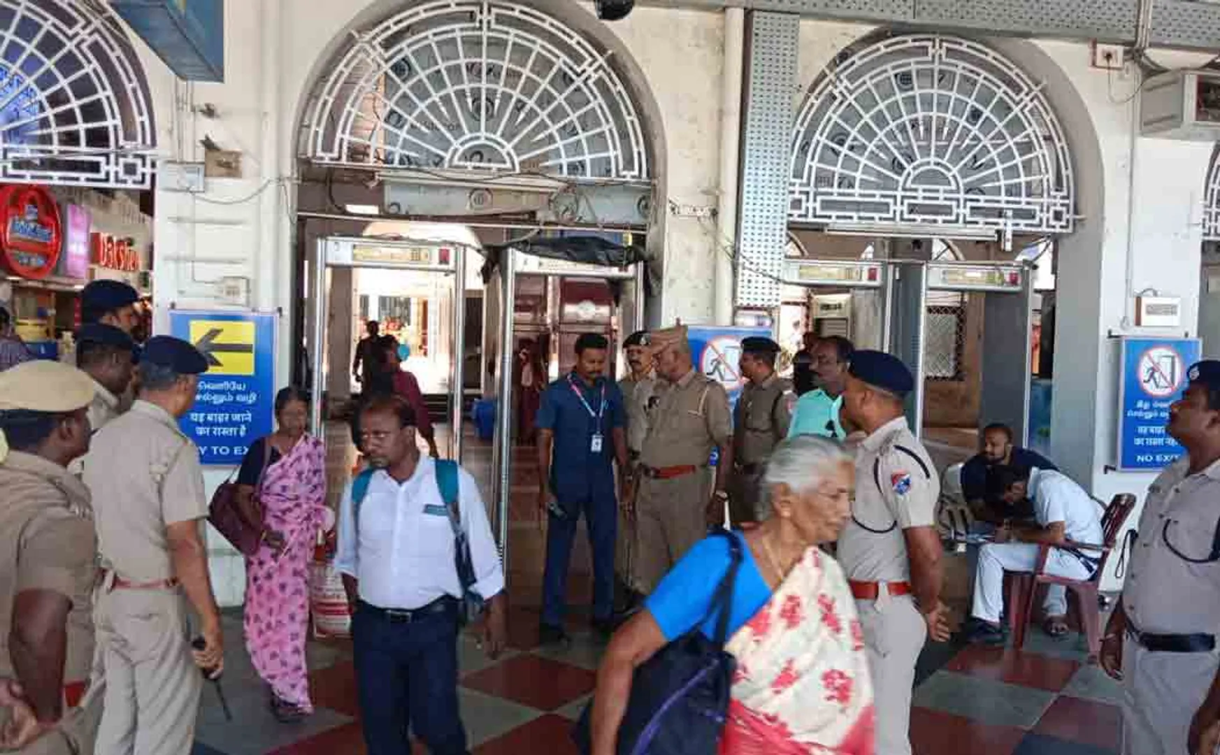 Passengers restricted to enter Trichy railway station
