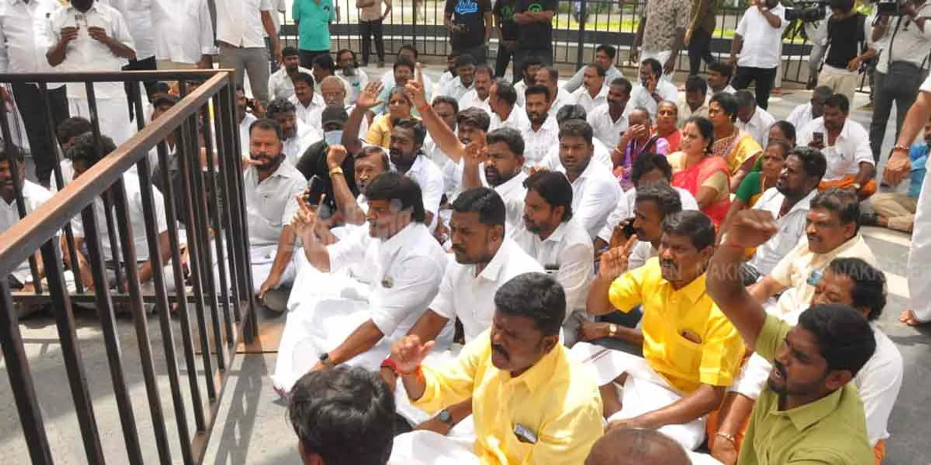OPS supporters Struggle at J. Memorial!
