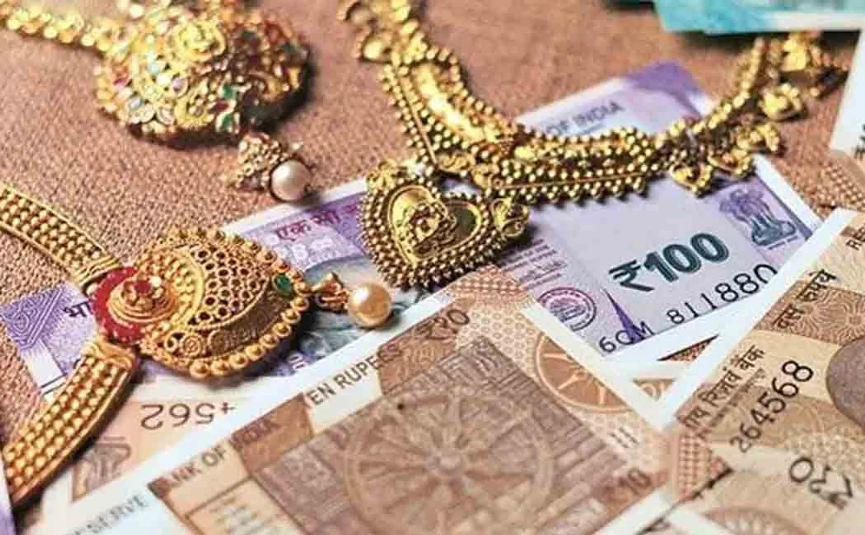 Cancel jewelry loan discount offer for government employees!