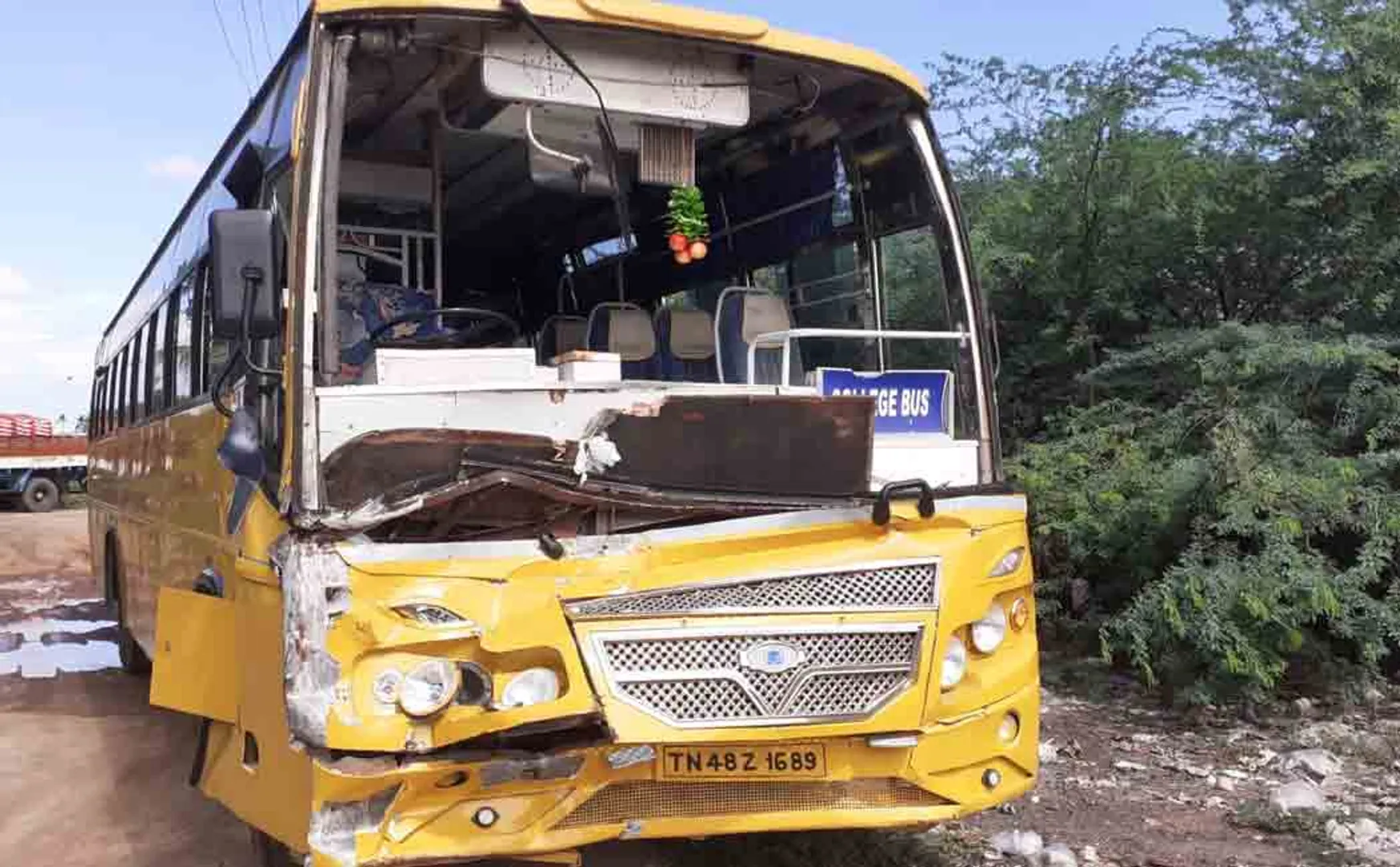 College bus collides with truck 14 students injured!