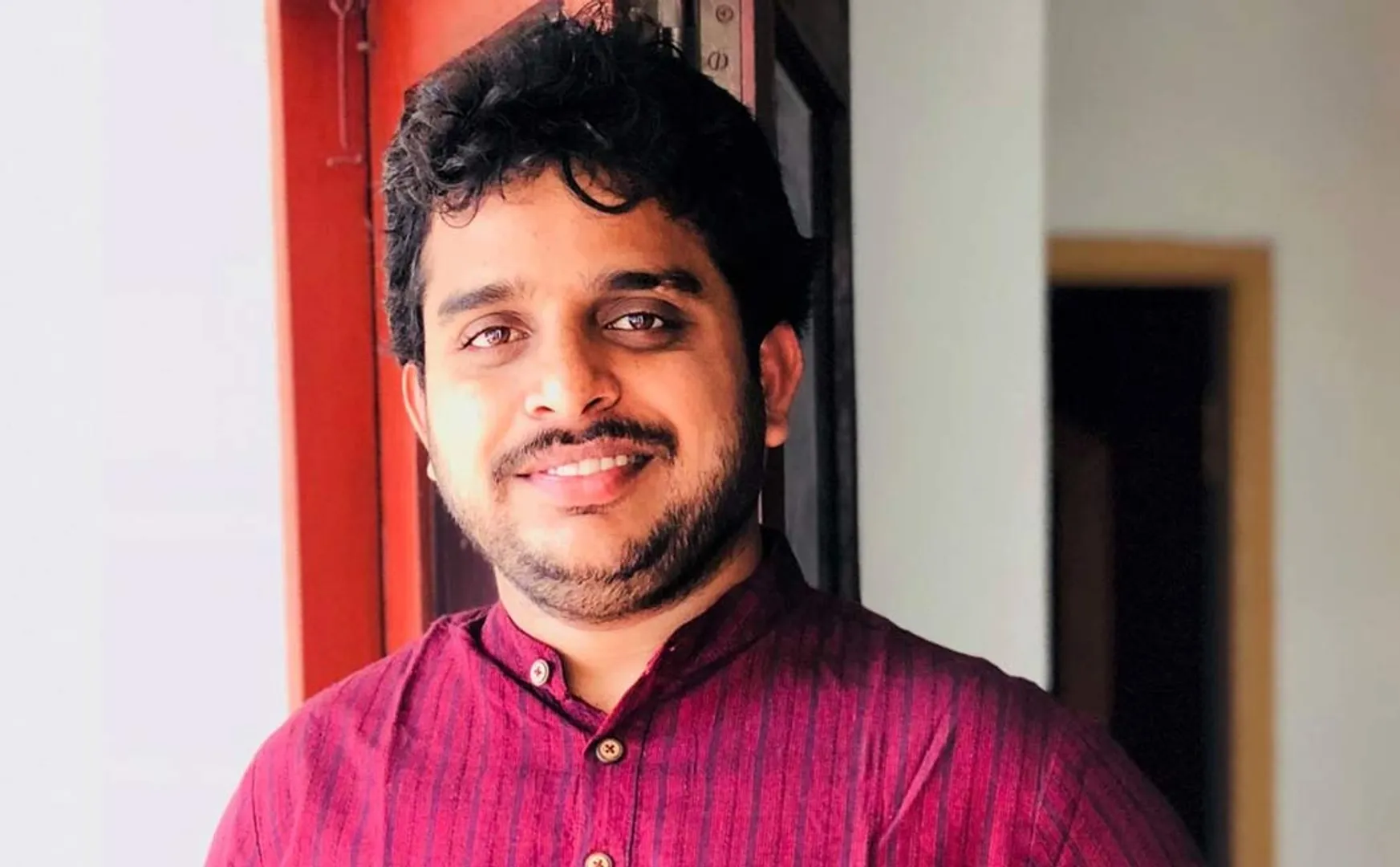'Ayalaan' director ravikumar r made a request to Hotstar about his movie 'indru netru naalai' 