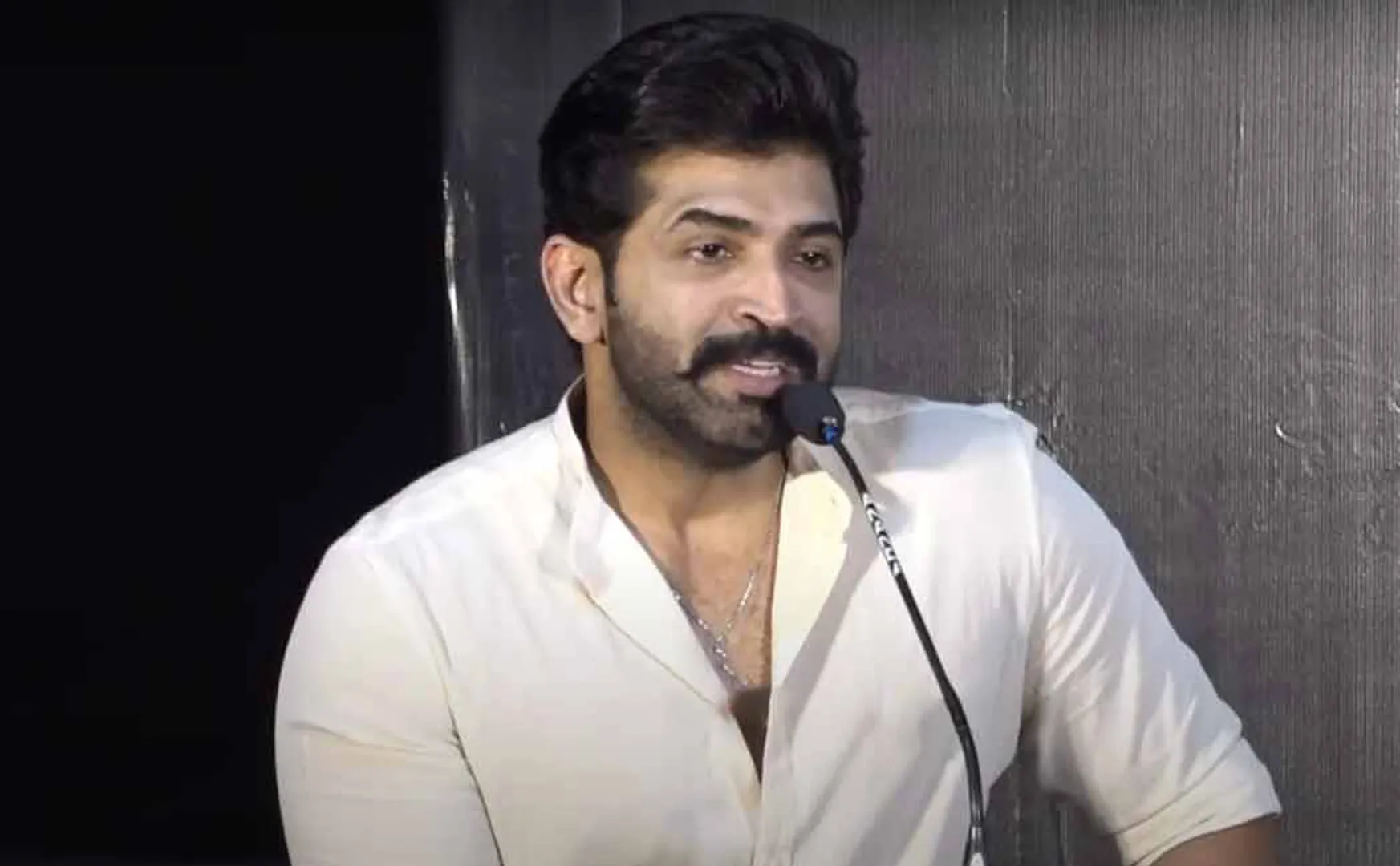  Arun Vijay 