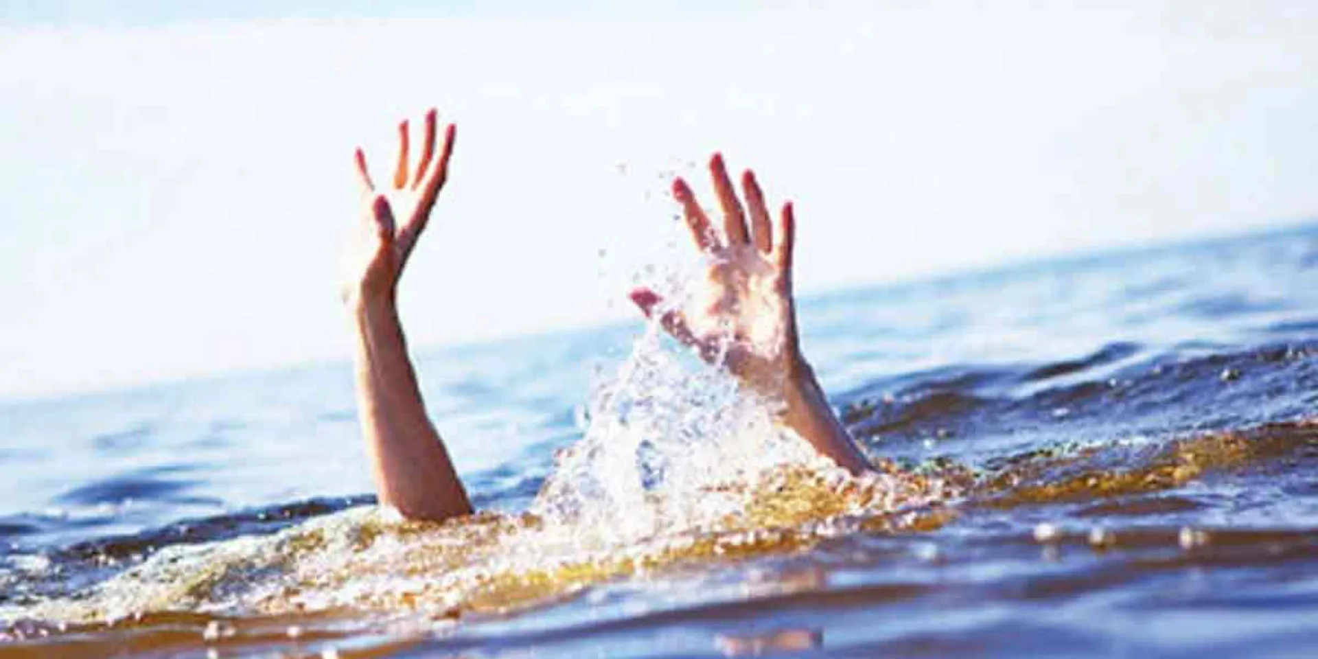 The girls who went to bathe in the lake lost their lives