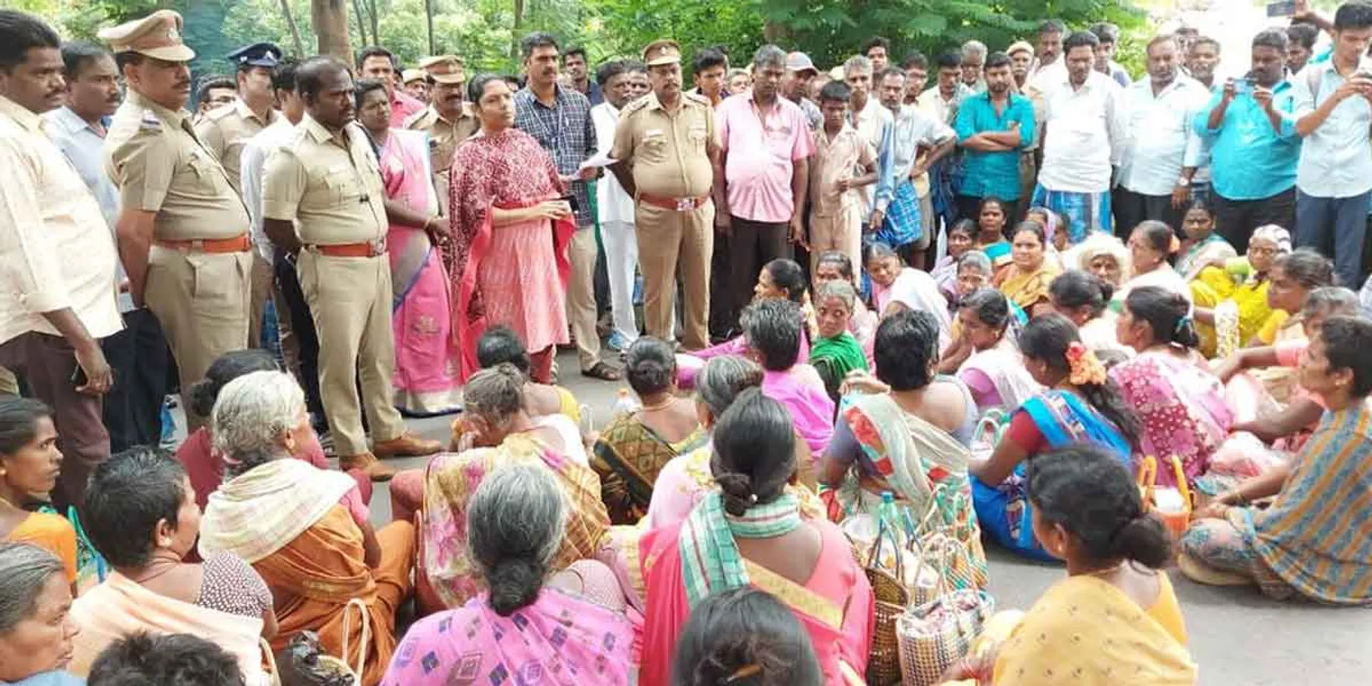 'Continuing incidents... The third time the people's picketing...'-