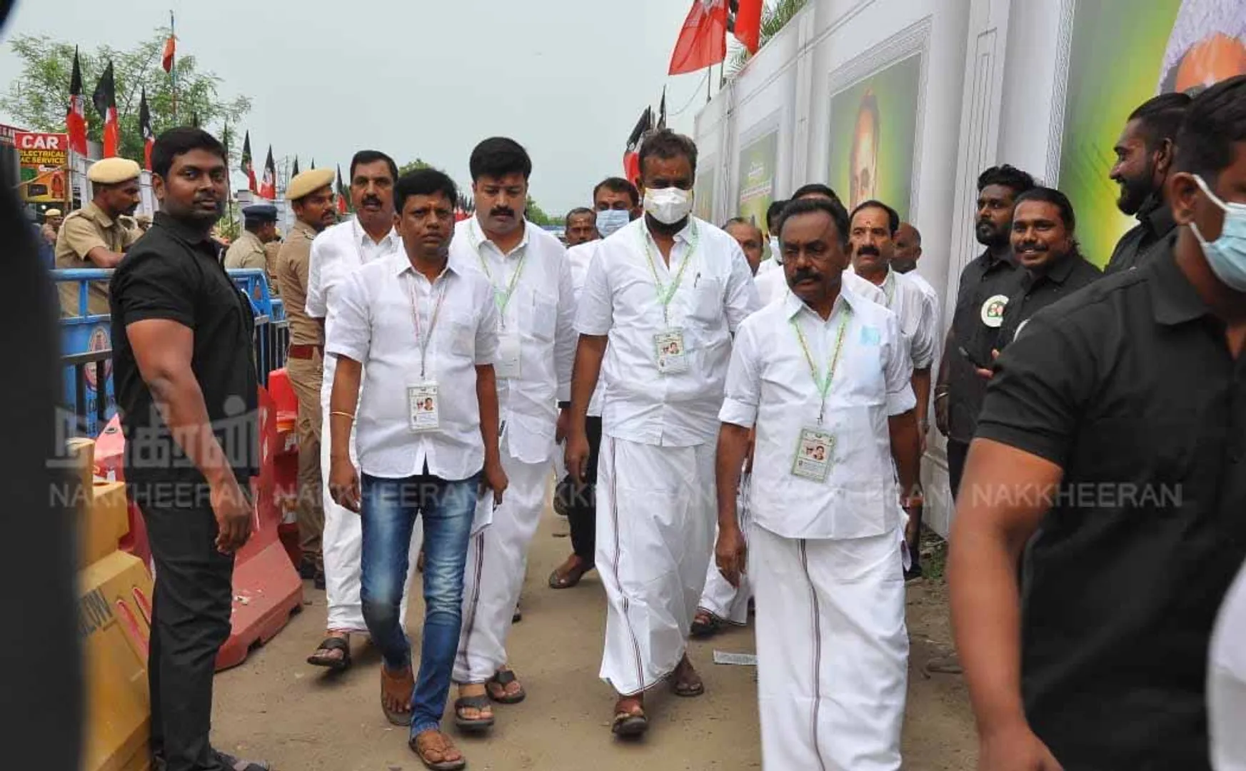 admk leaders meeting eps and ops 