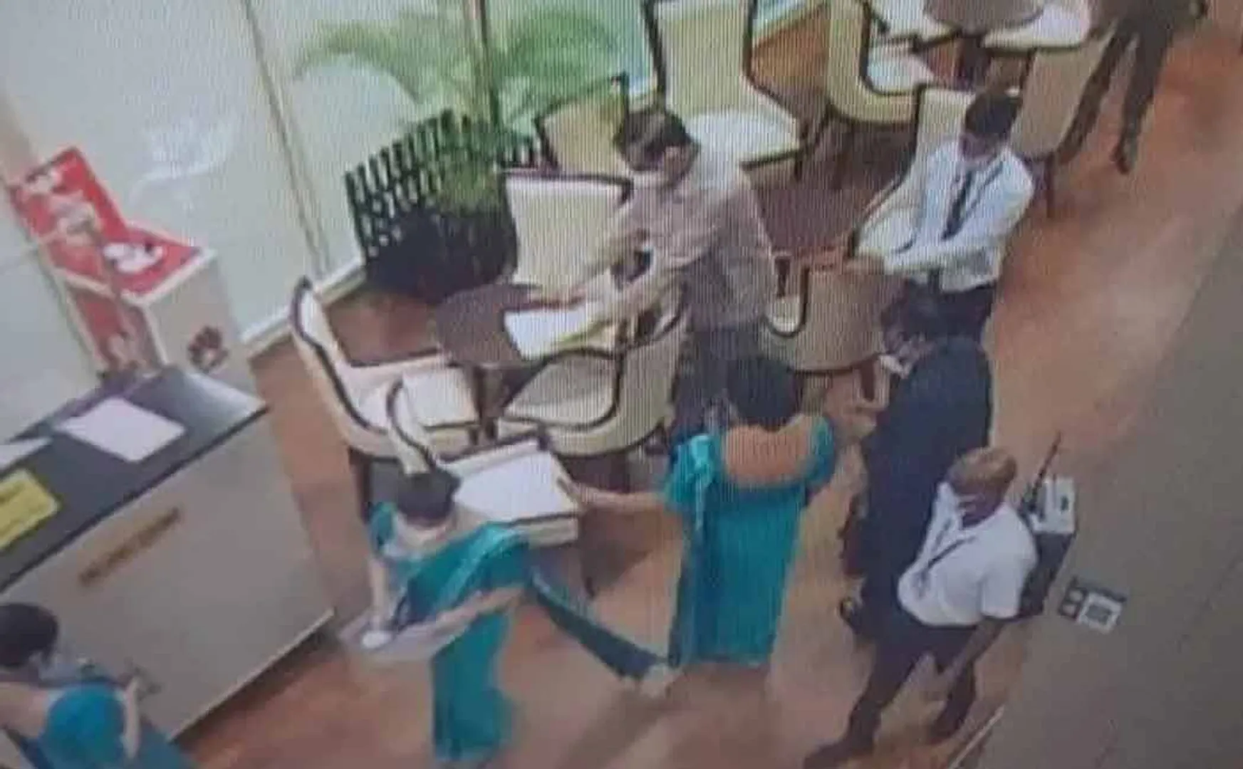 Rajapakse's brother who tried to escape abroad Officers who stopped