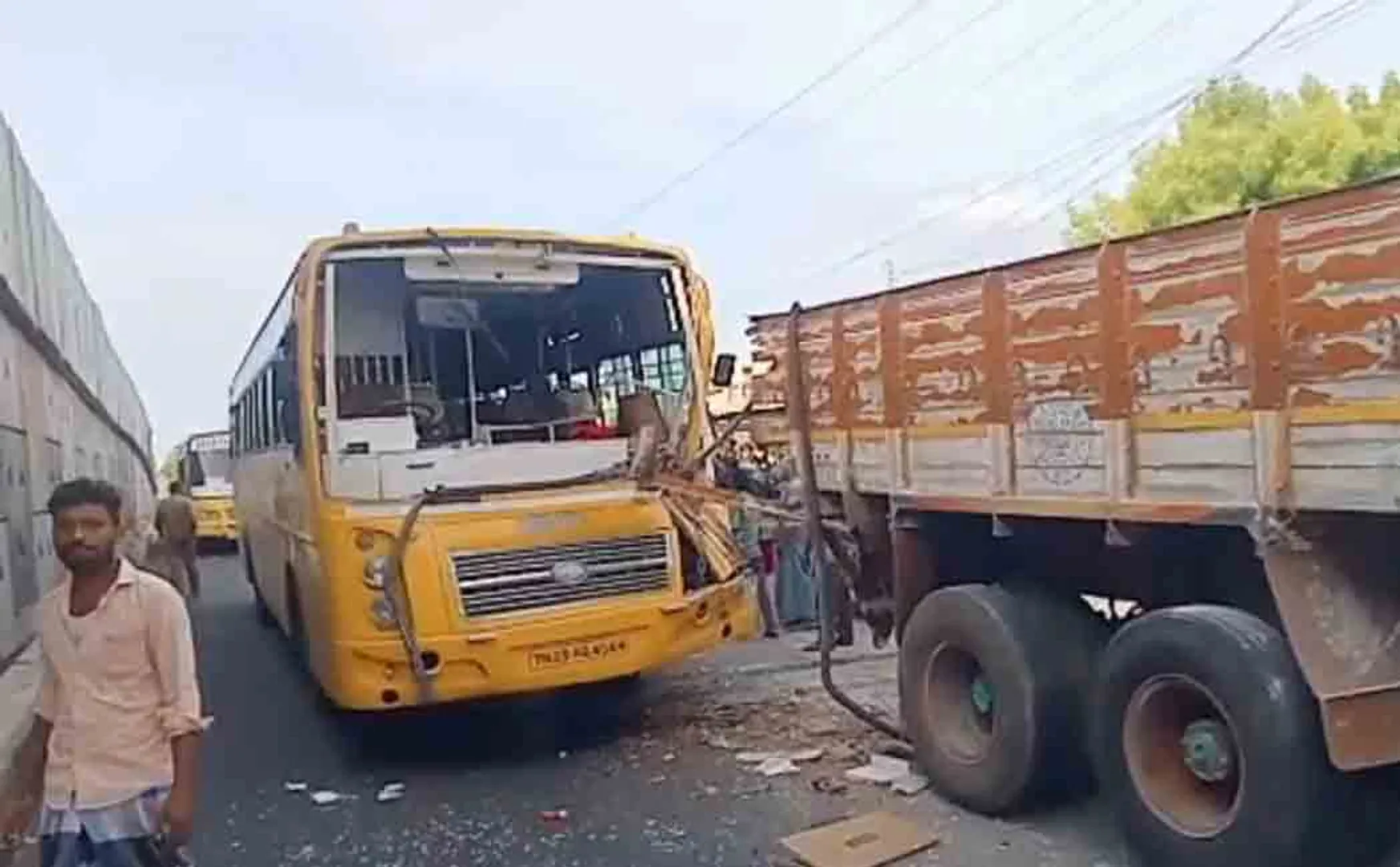 A college bus collided with a lorry in an accident!