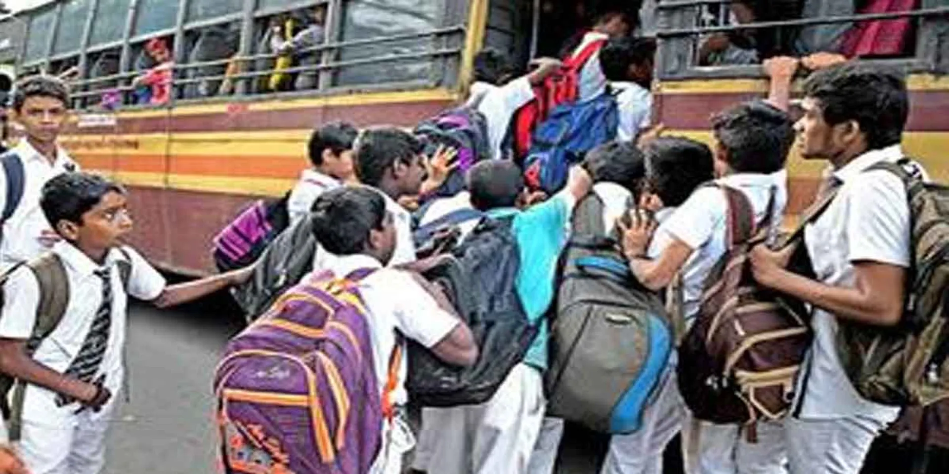  'Action against bus operators who do not pick up students'-Transport Department alert!