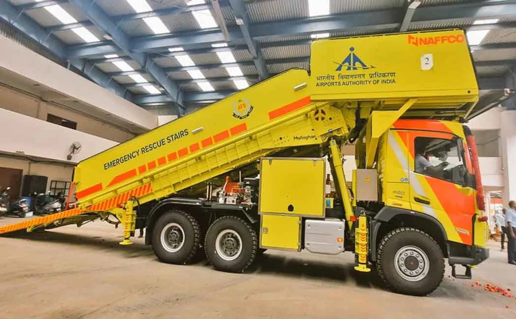 State-of-the-art fire engine at Chennai airport! (pictures)