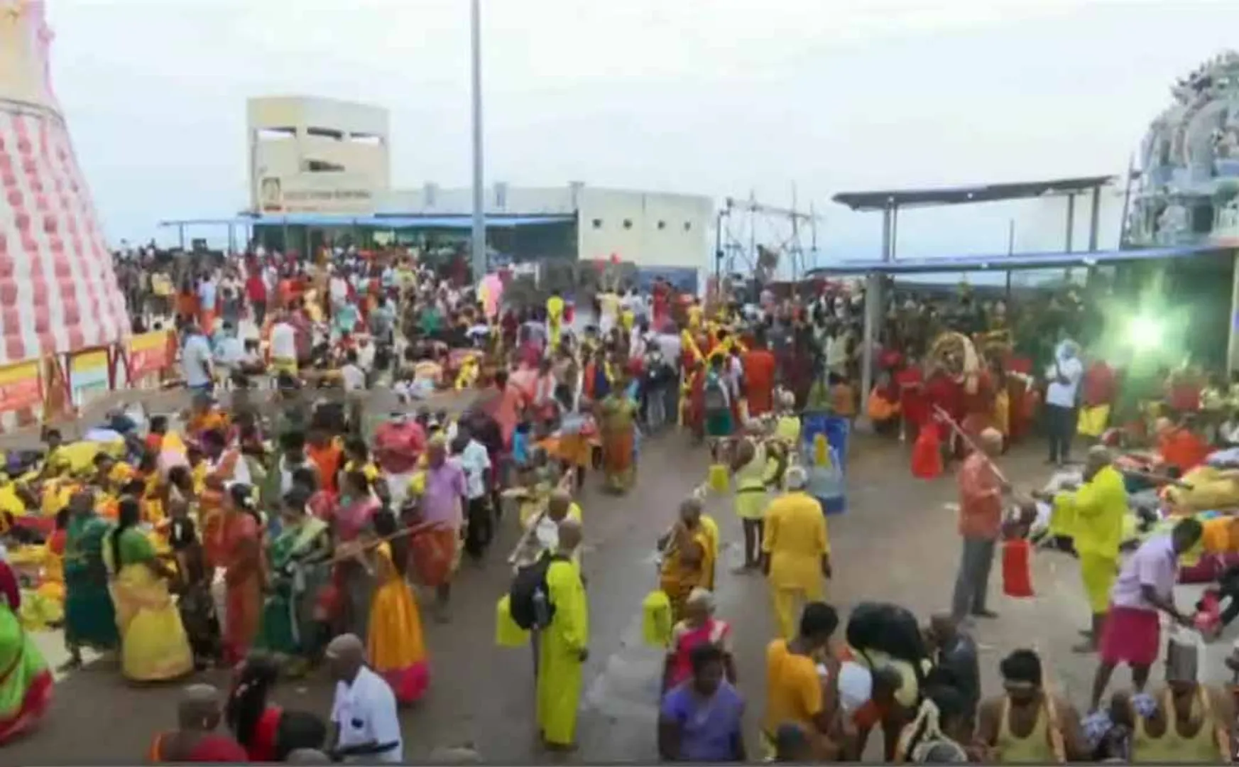Devotees thronged Murugan temples on the occasion of Aadik Krithikai!
