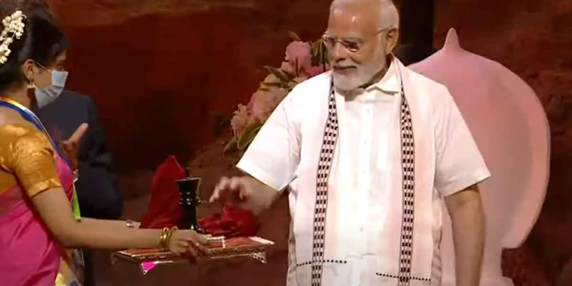  "Tamil Nadu has a very close connection with the game of chess" - Modi speech!
