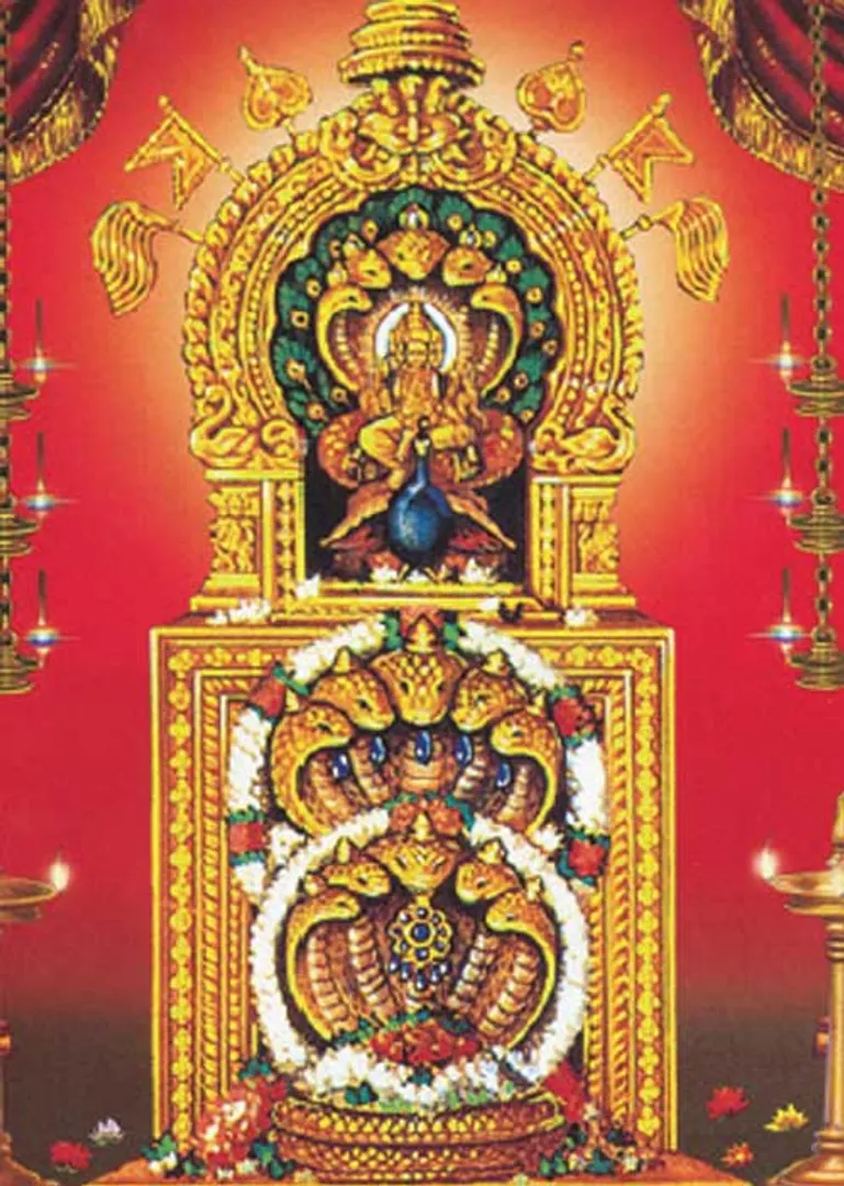 /idhalgal/om/kukke-subramaniyar-who-doing-away-snake-dosha