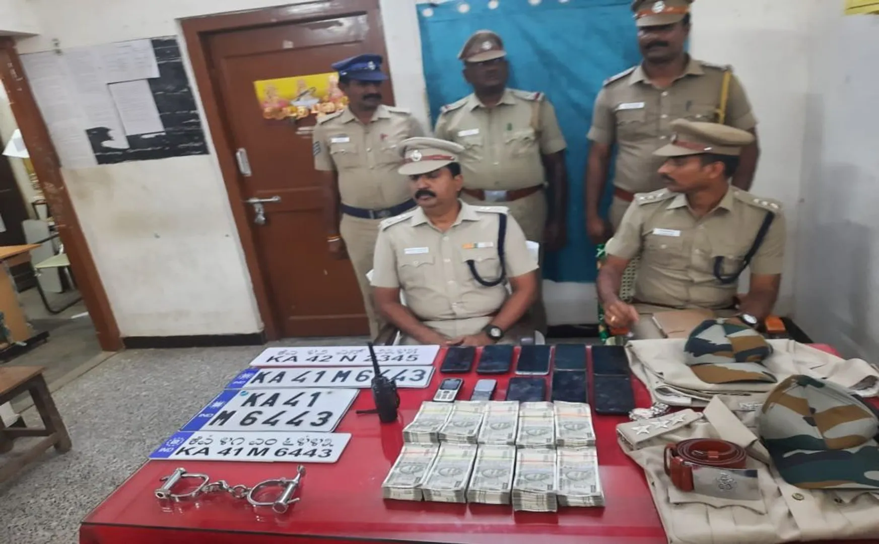 businessman incident police investigation 